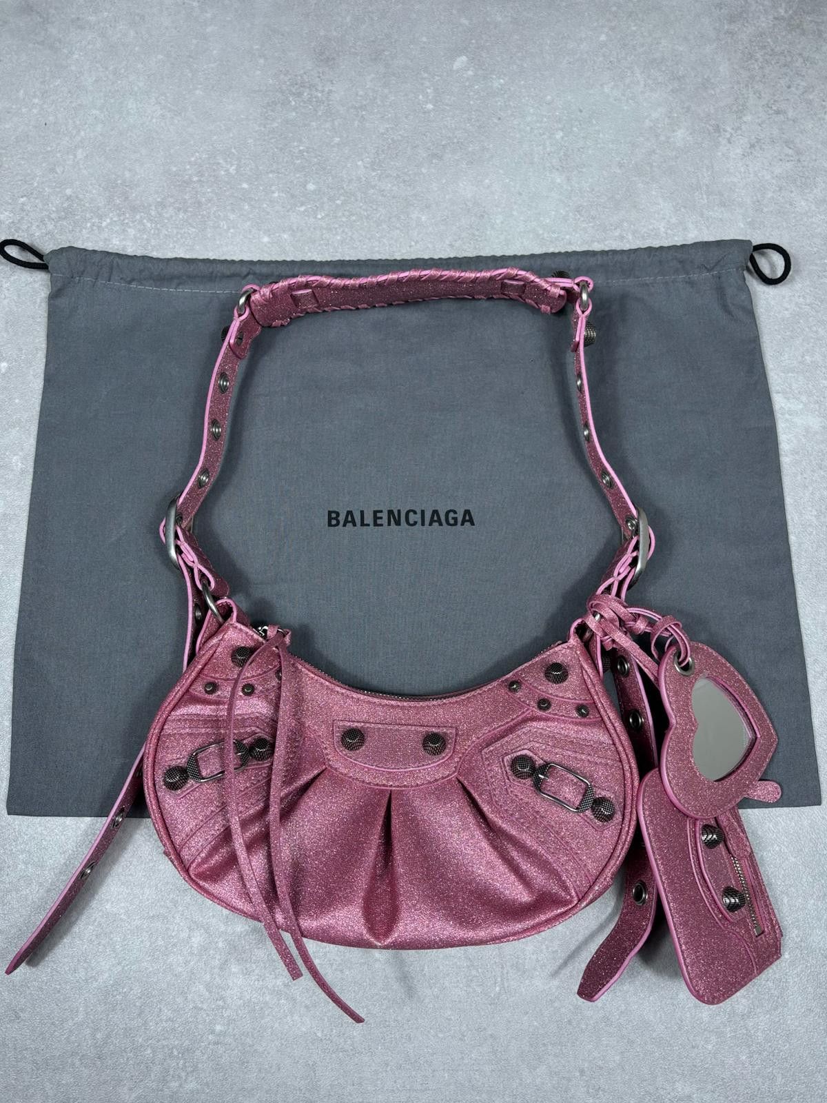 Balenciaga Balenciaga Le Cagole XS Glitter Pink Heart Mirror New Size ONE SIZE - 1 Thumbnail