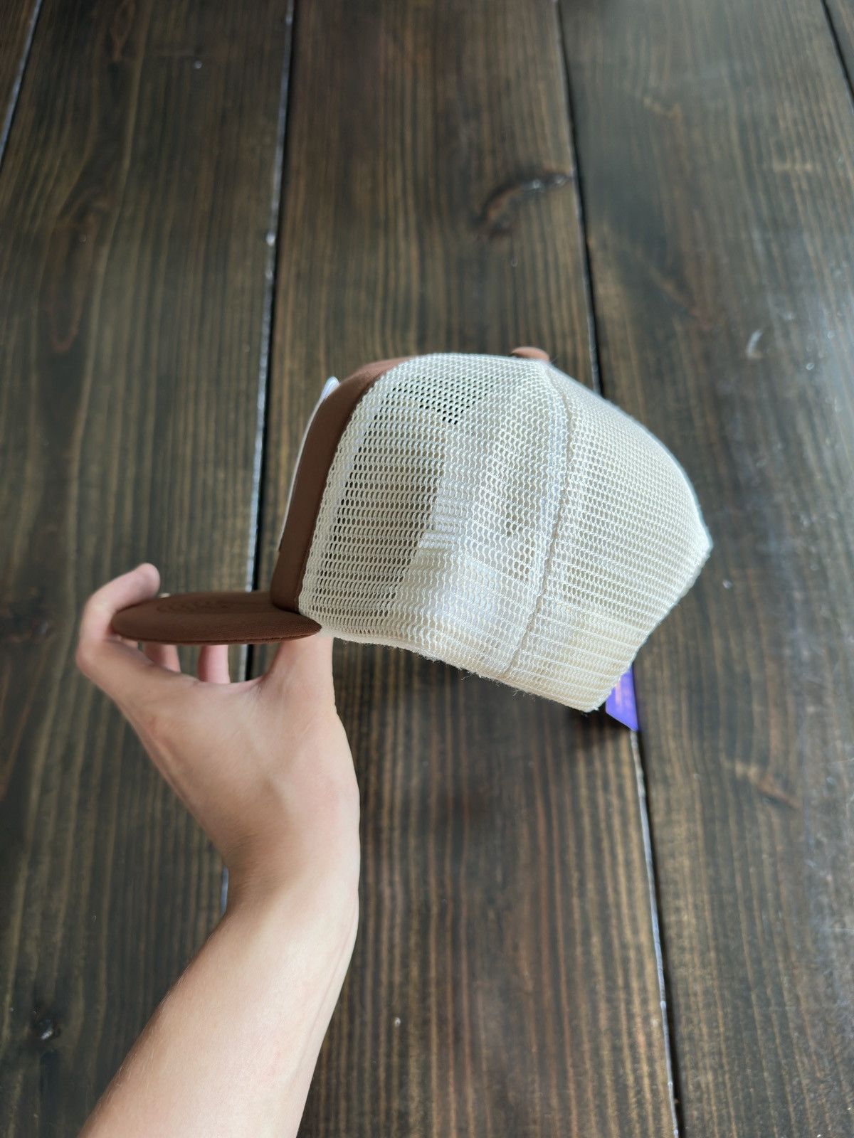 Corteiz Corteiz Box Logo Trucker Hat Brown Beige Size ONE SIZE - 5 Thumbnail