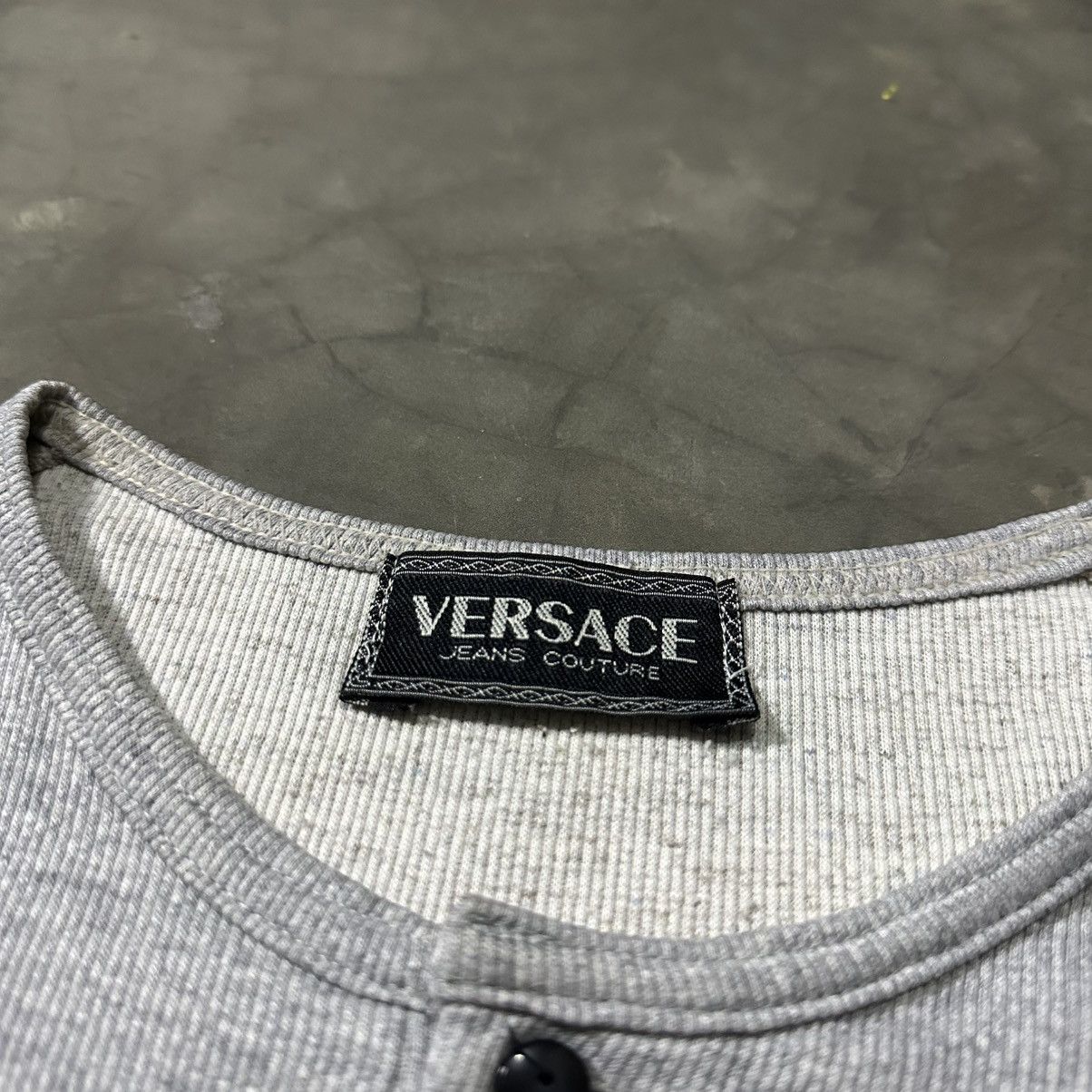 Versace Jeans Couture VINTAGE Y2K VERSACE LONGSLEEVE Size US XL / EU 56 / 4 - 3 Thumbnail