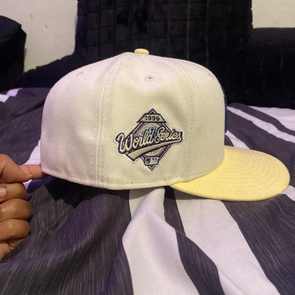 New Era 7 1/2 New York Yankees Hat Size ONE SIZE - 2 Thumbnail