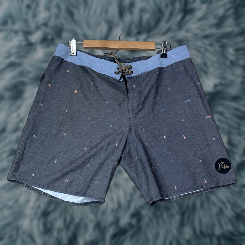 Quiksilver Quicksilver VTG Quicksilver Board Shorts Mens 34 Swim Trunks Surfer Blue Gray Multicolor Geometric Drawstring (Regular) Mens Size US 34 / EU 50 - 1 Thumbnail