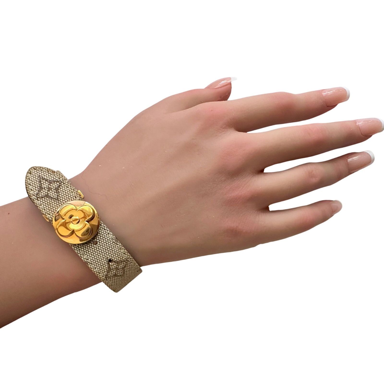 Louis Vuitton Louis Vuitton Monogram Mini Lin Good Luck Wish Bracelet Size ONE SIZE - 12 Thumbnail