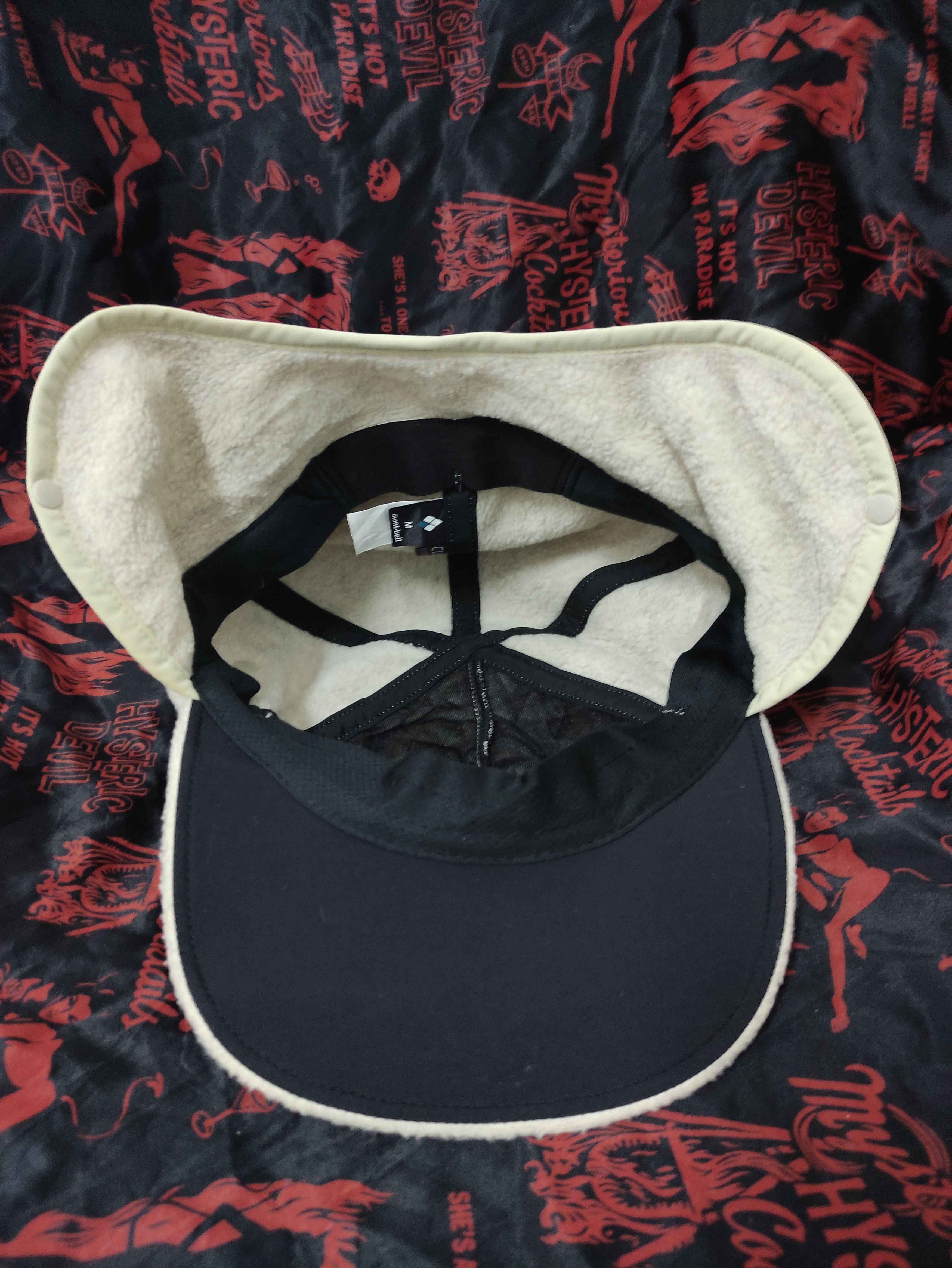 Montbell × Vintage MONTBELL CLIMAPLUS BIG PATCHES EAR WARMER CAP FLEECE Size ONE SIZE - 2 Thumbnail