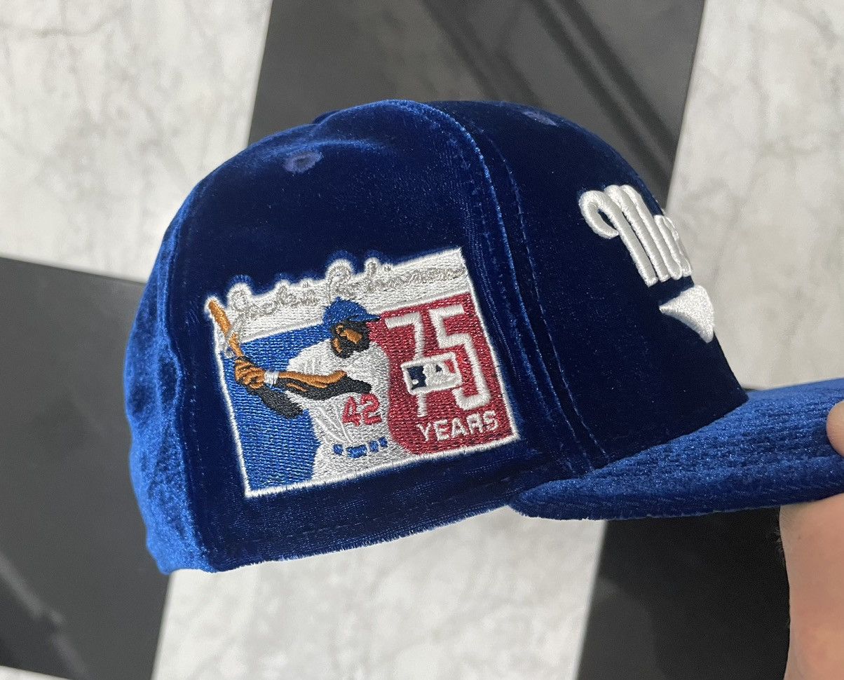 New Era 🔥Exclusive Velvet Jackie Robinson Montreal Royals fitted 7 Size ONE SIZE - 3 Thumbnail