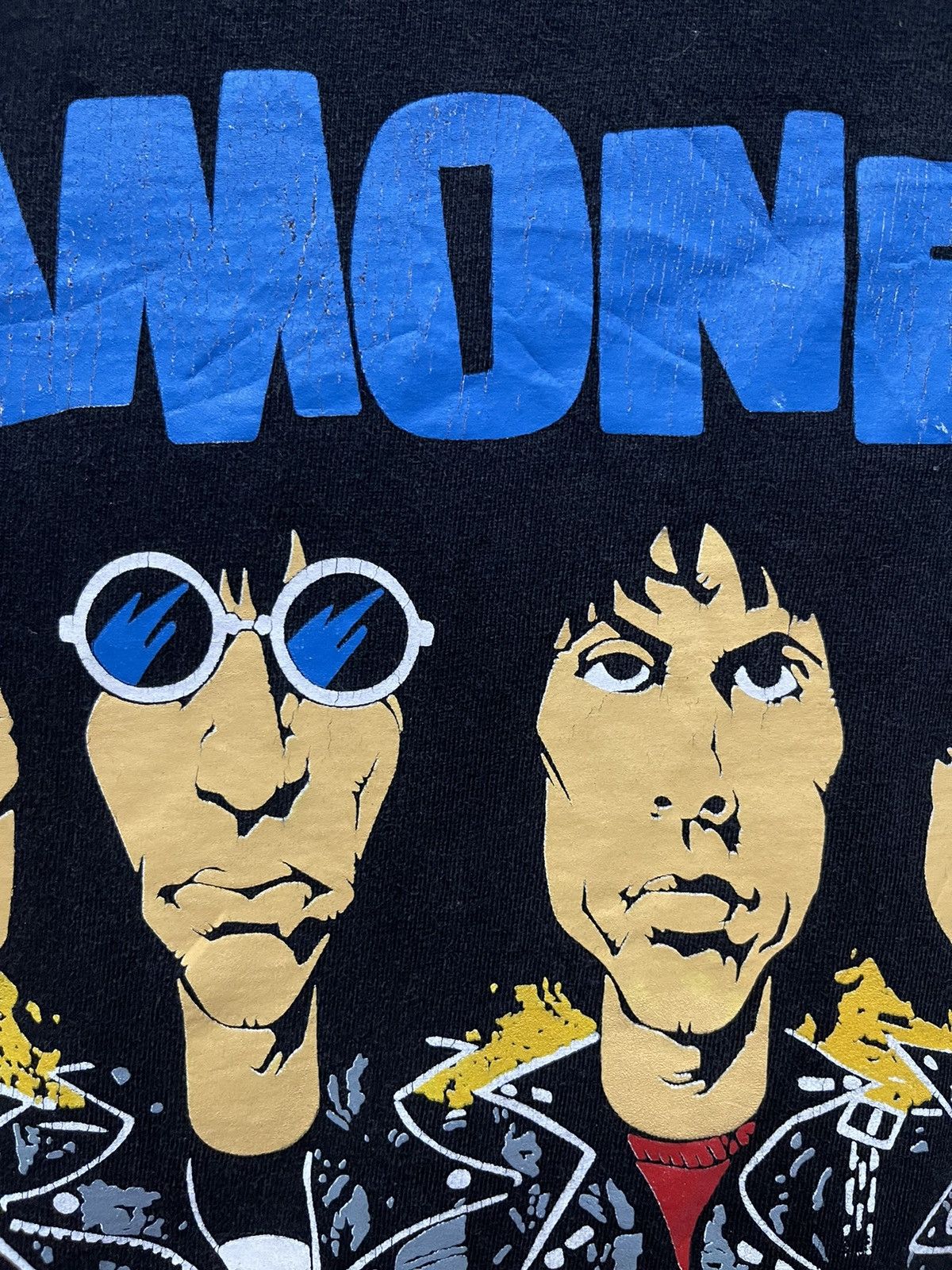 Band Tees Band Tees Ramones " I Wanna Be Sedated"🔥🔥🔥 Size US L / EU 52-54 / 3 - 6 Thumbnail