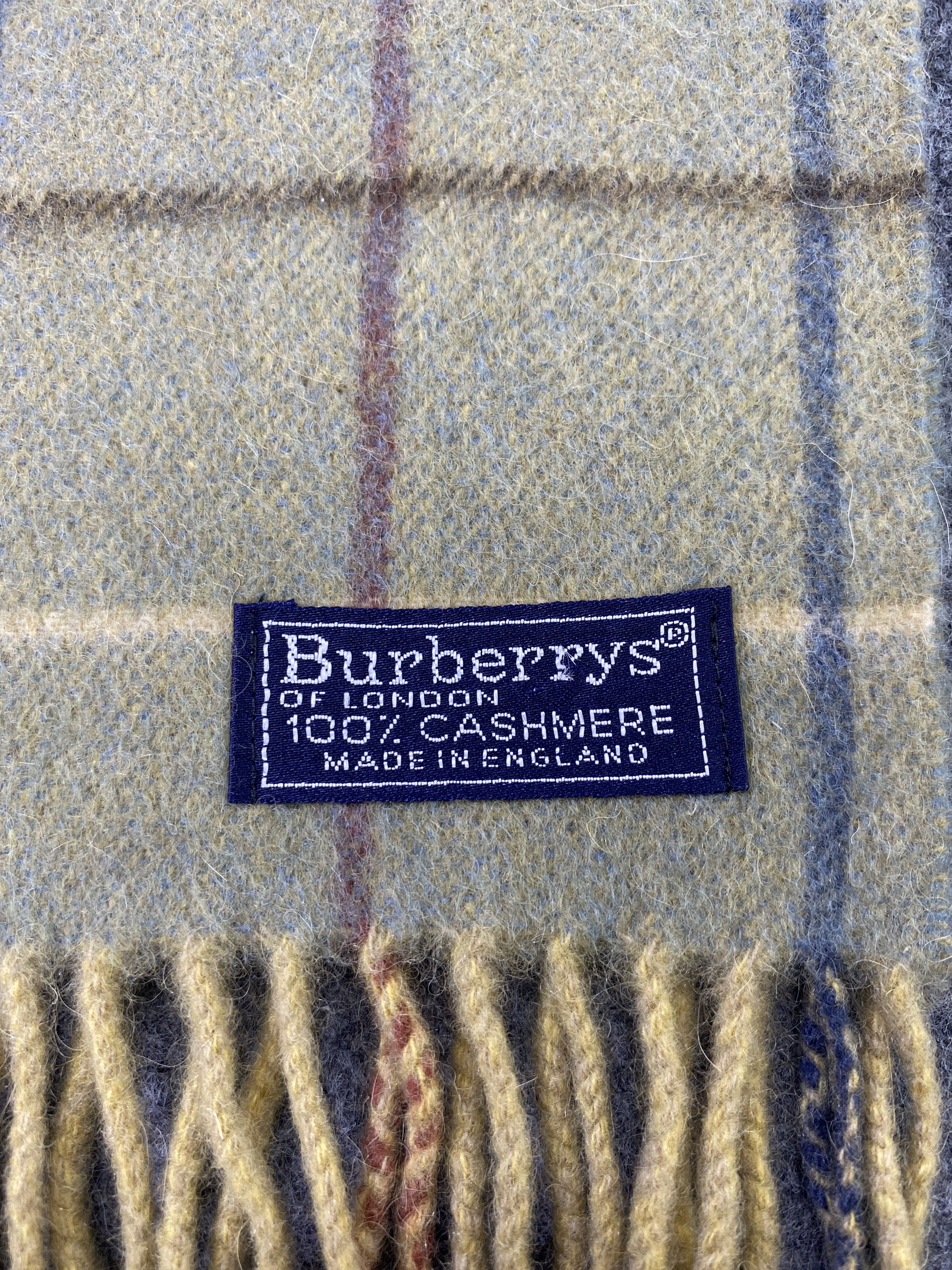 Burberry Vintage Burberry Scarf/Muffler/Neckwear -T964 Size ONE SIZE - 5 Thumbnail