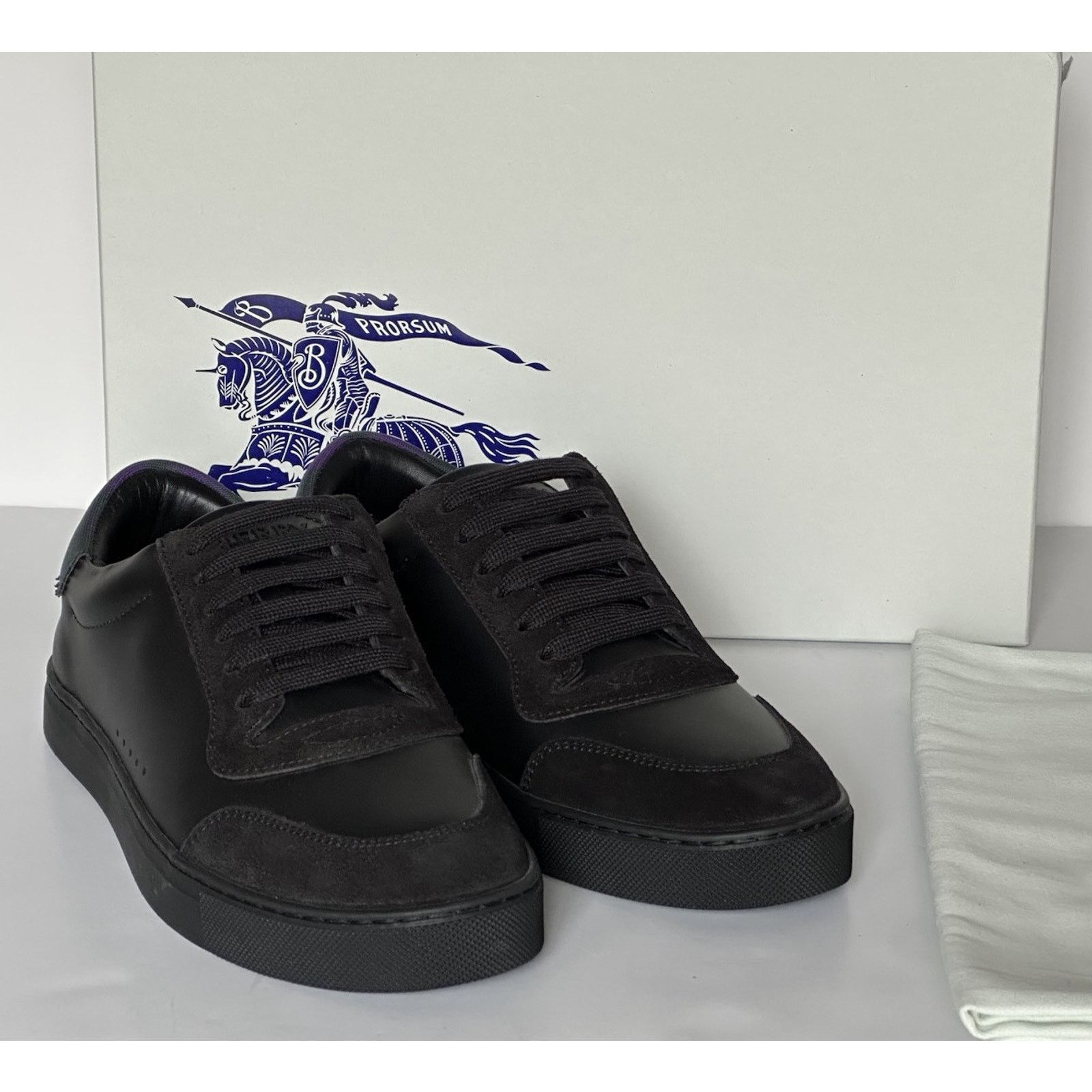 Burberry Burberry Leather Sneakers Black/IP Check 7 US (40) 8075375 Size US 7 / EU 40 - 14 Thumbnail