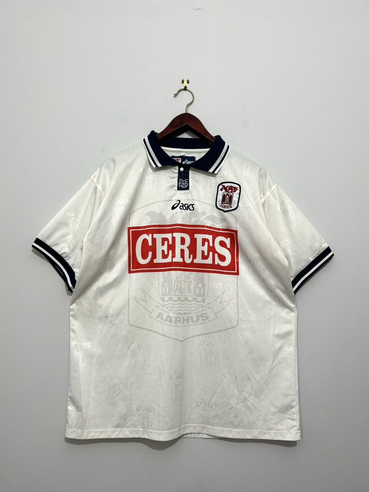 image of Vintage Agf Aarhus Home Football Shirt 97-98 Soccer Jersey in White, Men's (Size XL)