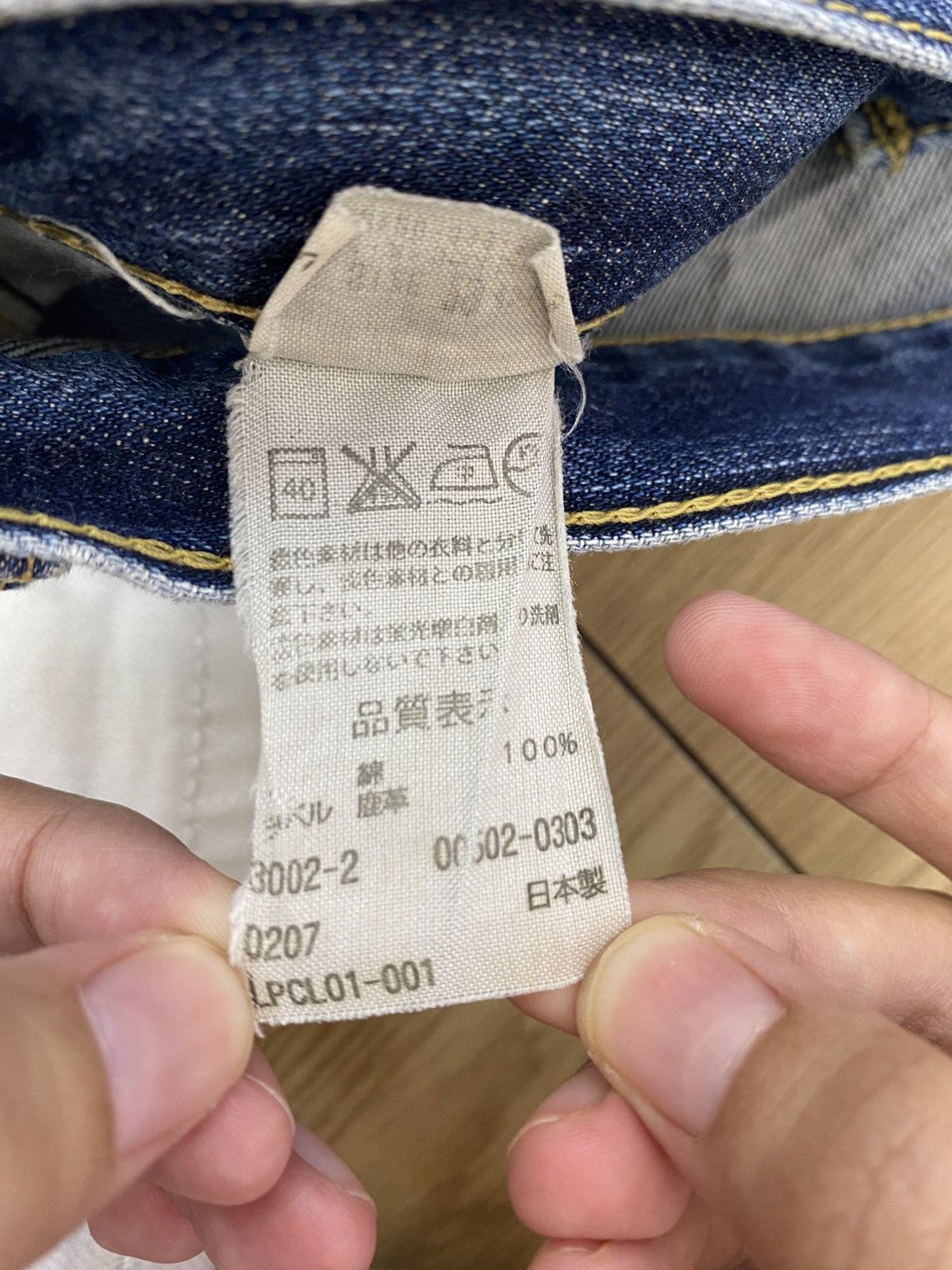 Levi's Levi’s Blue Wash Style Hairy Leg Jeans Size US 29 - 15 Thumbnail