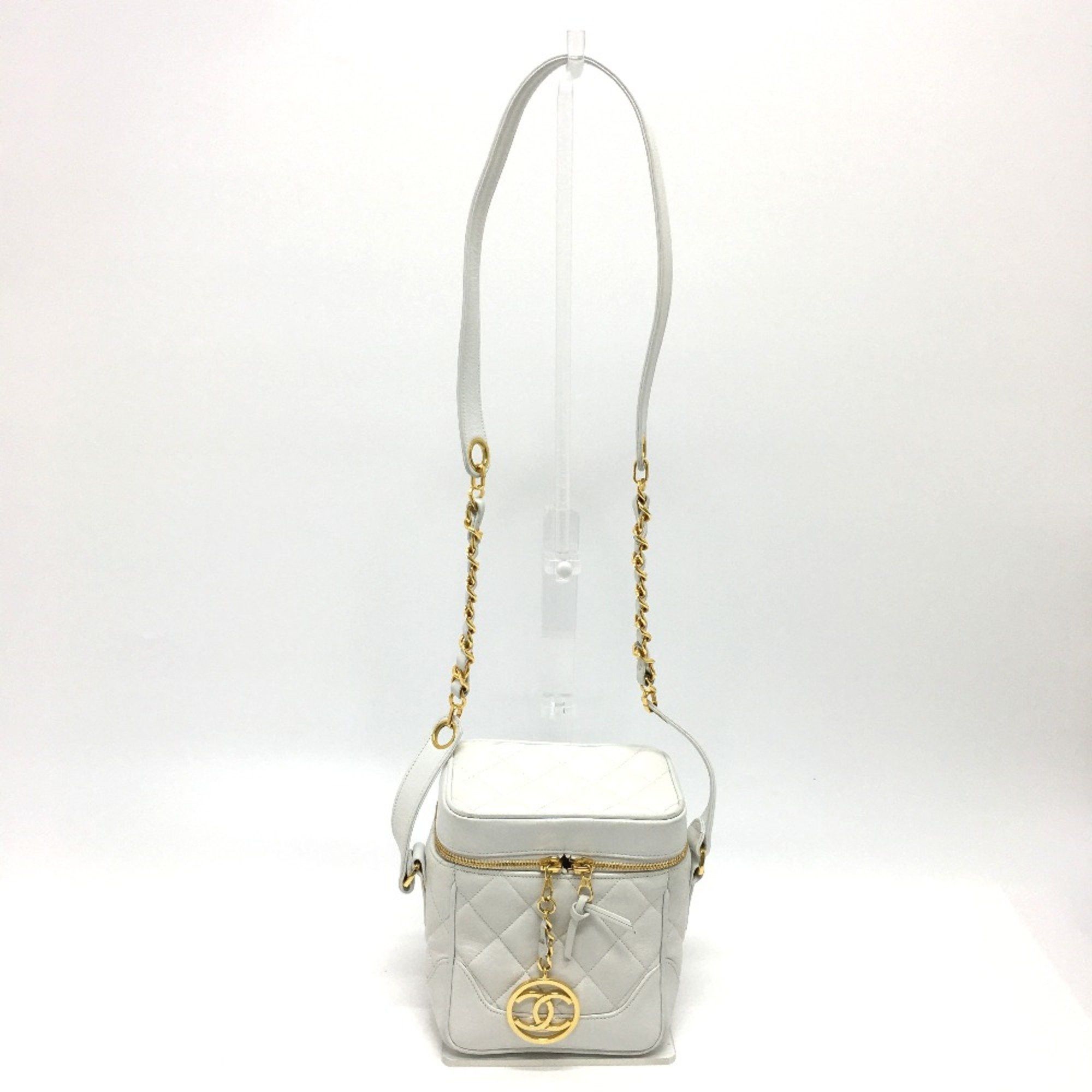 Chanel Chanel CC Mark Vanity Shoulder Bag White GoldHardware Size ONE SIZE - 1 Thumbnail