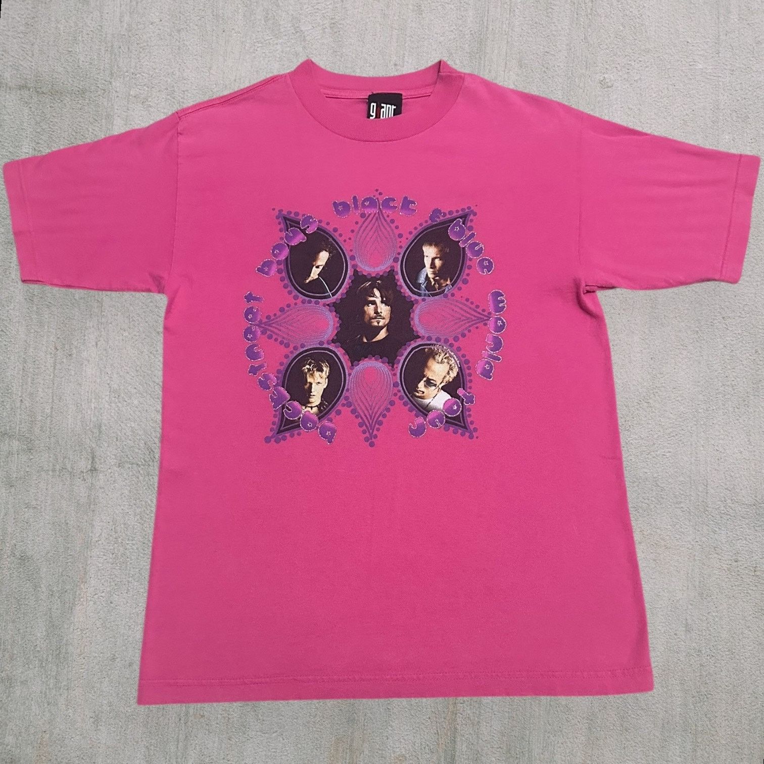 Giant Back street boys black and blue tour pink shirt giant tag Size US M / EU 48-50 / 2 - 1 Thumbnail
