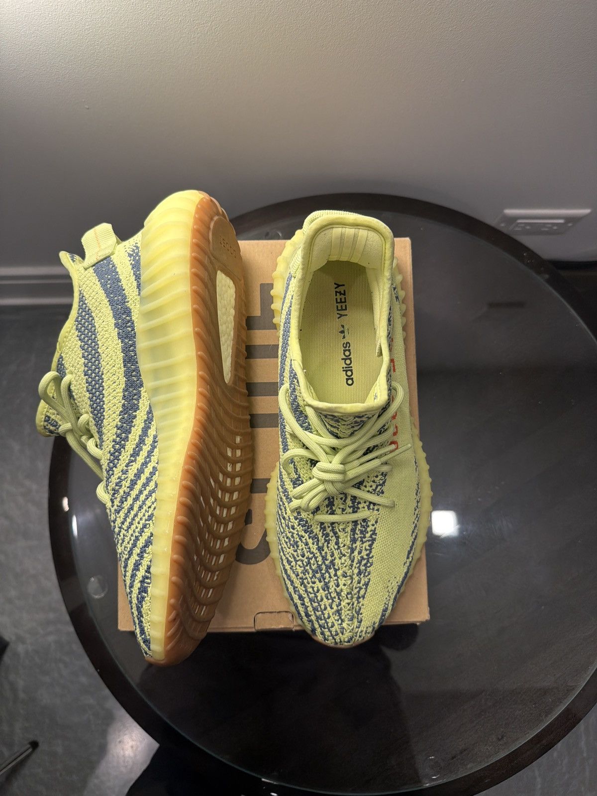 Yeezy Adidas Yeezy Boost 350 V2 Semi Frozen Yellow B37572 Size US 10.5 / EU 43-44 - 2 Thumbnail