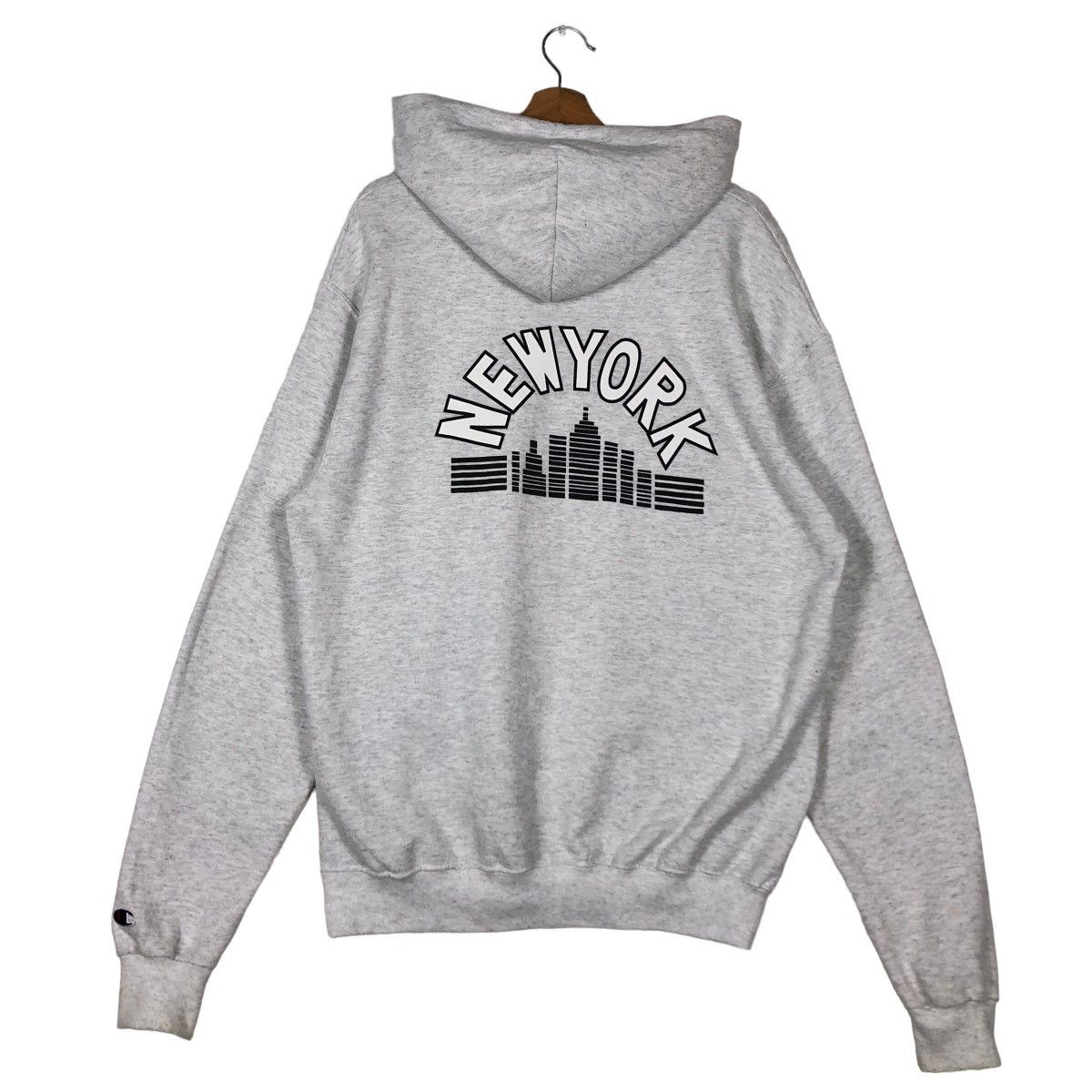 Japanese Brand 🔥90’s Hotel Blue New York City Champion Hoodie Big Logo Size US L / EU 52-54 / 3 - 1 Thumbnail