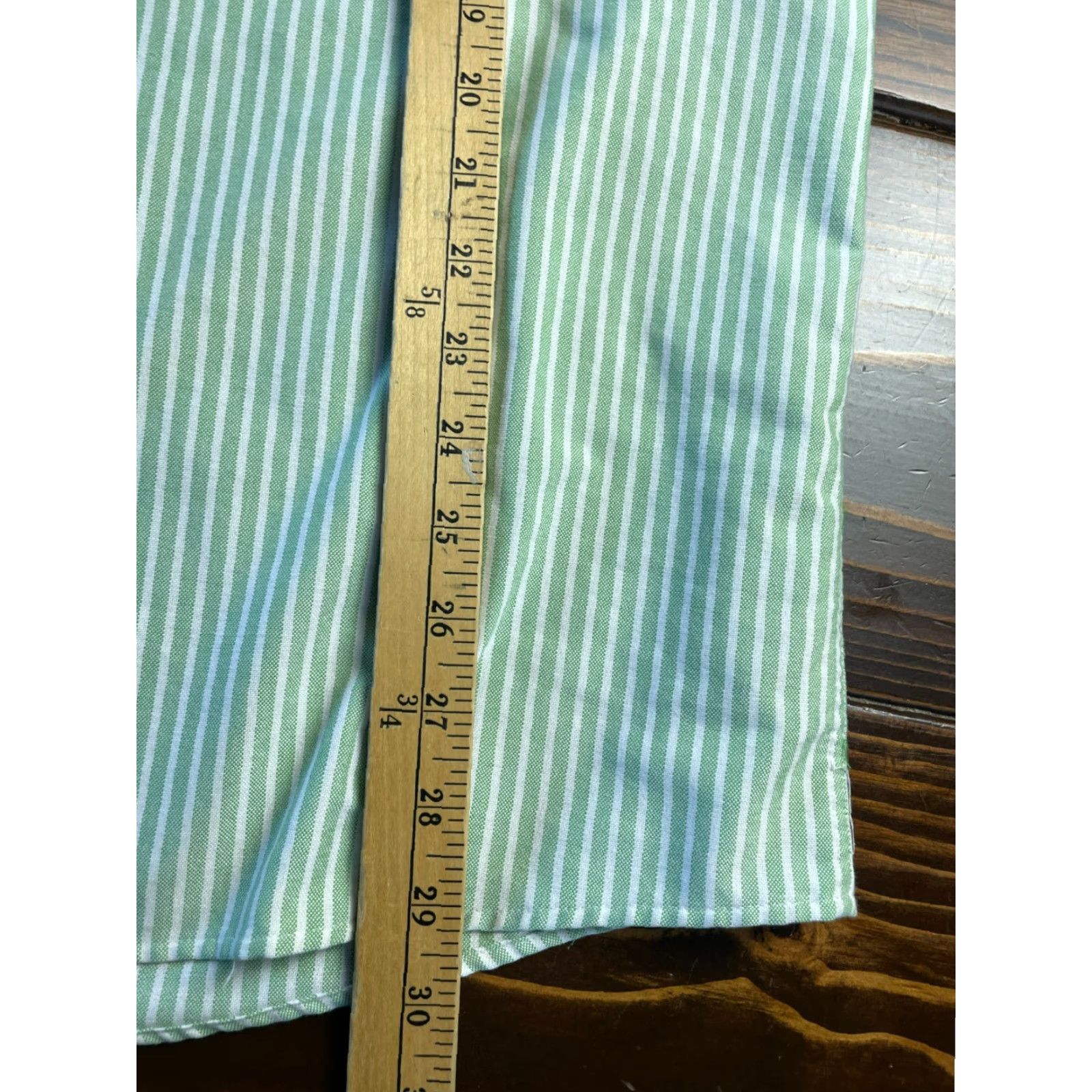 Vintage Saddlebred Shirt, Mens Size Large, Green White Striped, Button Up, Wrinkle Free, Short Sleeve, Collared, Regular, Boys? Mens. Size US L / EU 52-54 / 3 - 6 Thumbnail