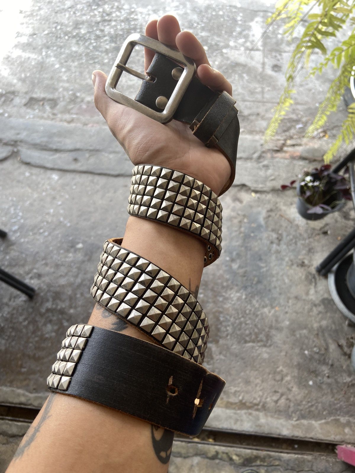 Genuine Leather Vintage genuine Leather Studded Belt (size30-34) Size ONE SIZE - 3 Thumbnail