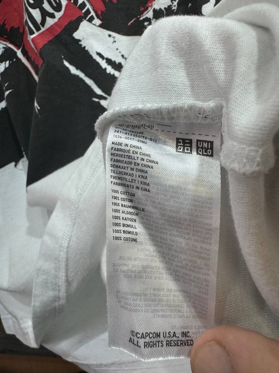 Uniqlo STREET FIGHTER CAPCOM X UNIQLO Ryu Graphic Size US XL / EU 56 / 4 - 7 Thumbnail