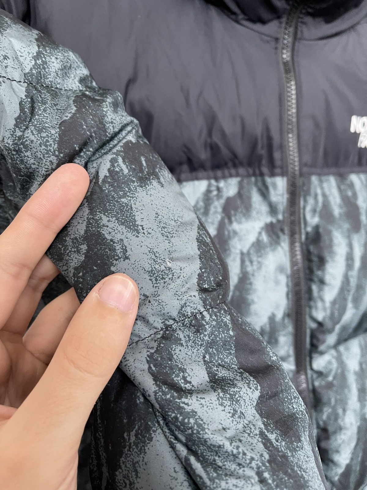 The North Face The North Face 700 Balsam Nuptse Down Jacket TNF Size US S / EU 44-46 / 1 - 24 Thumbnail