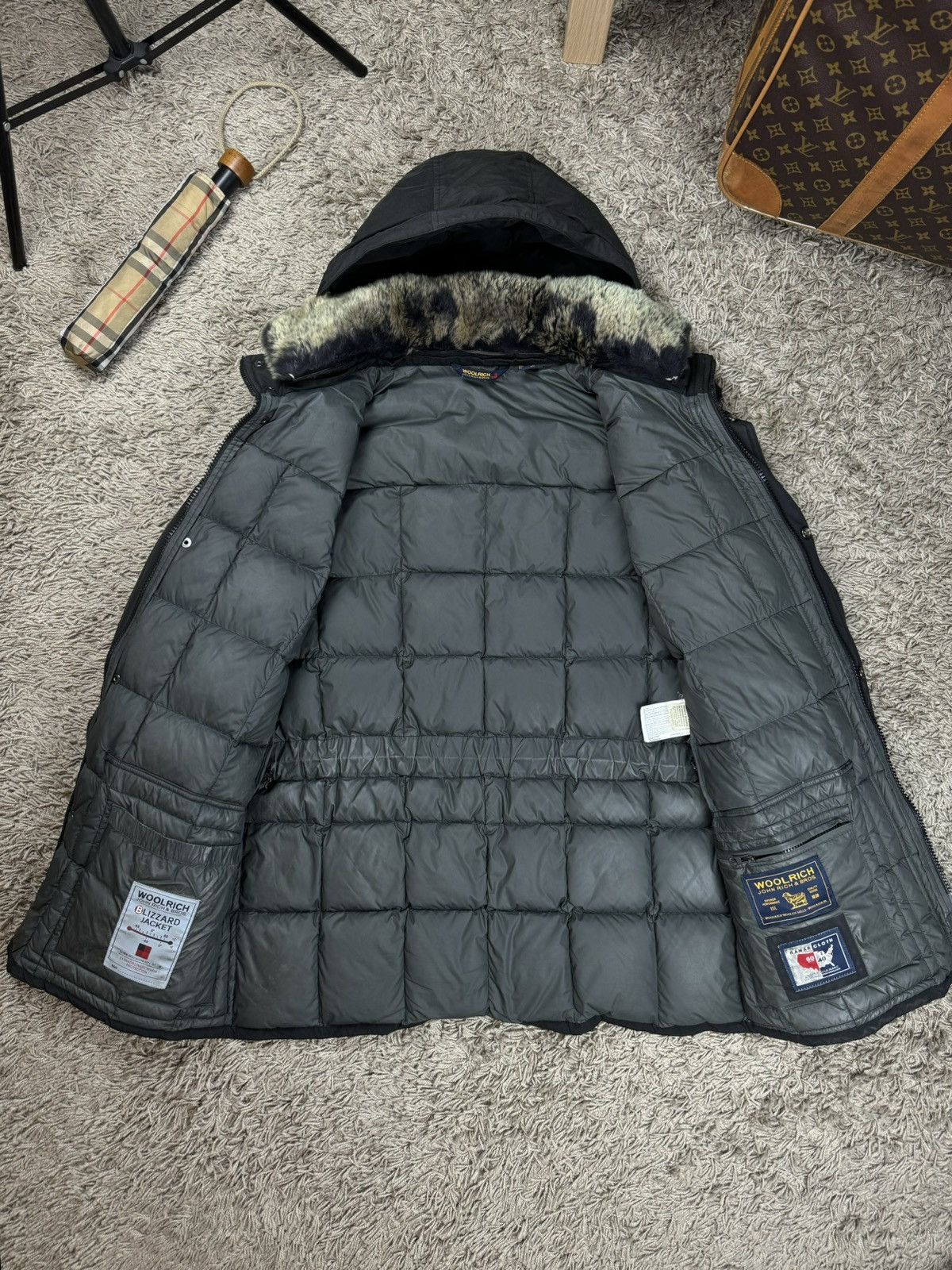 Woolrich Woolen Mills Winter puffer jacket Woolrich original streetwear item Size US L / EU 52-54 / 3 - 3 Thumbnail