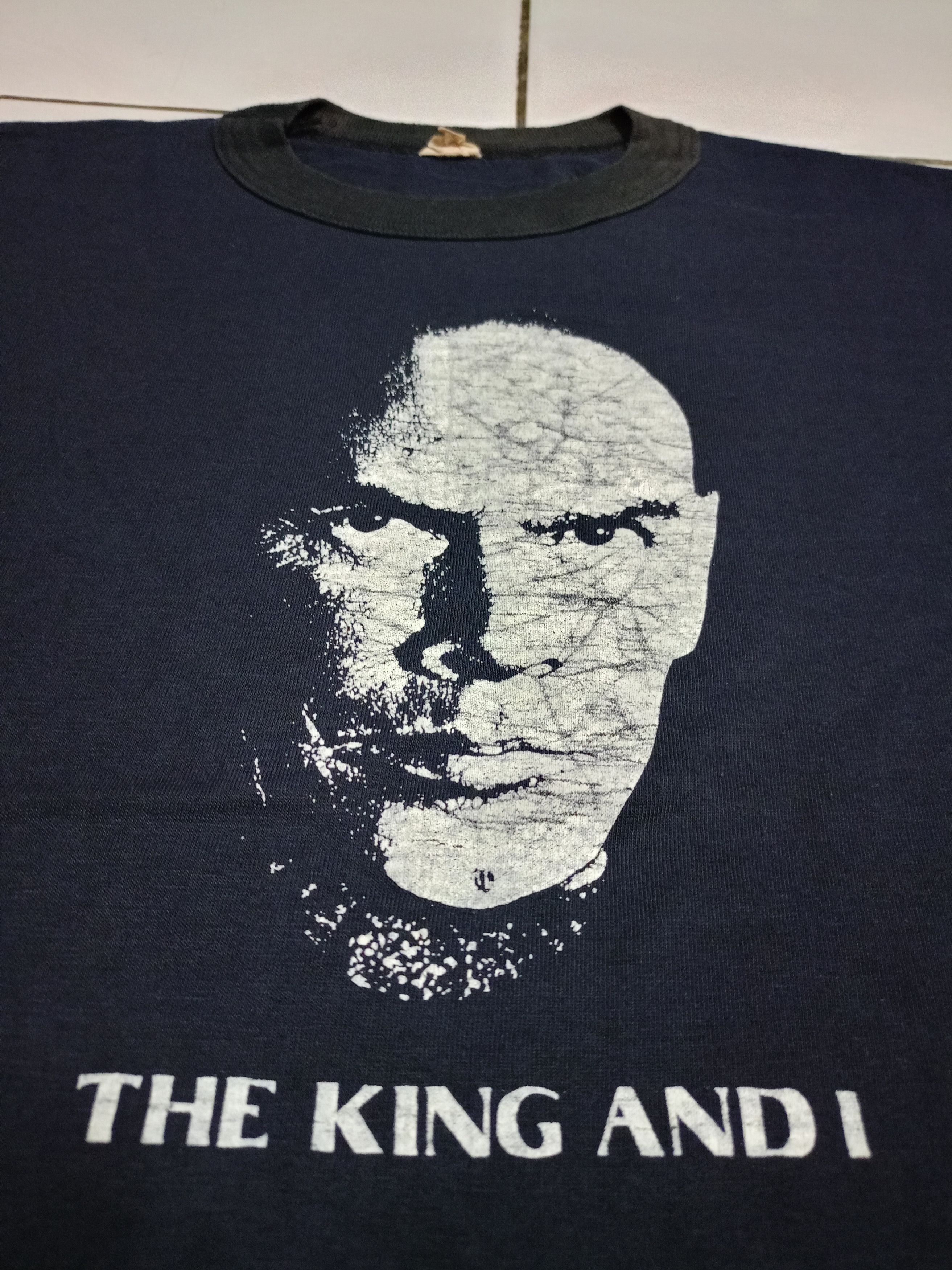 Other Vintage the king and i movie shirt Size US M / EU 48-50 / 2 - 2 Thumbnail