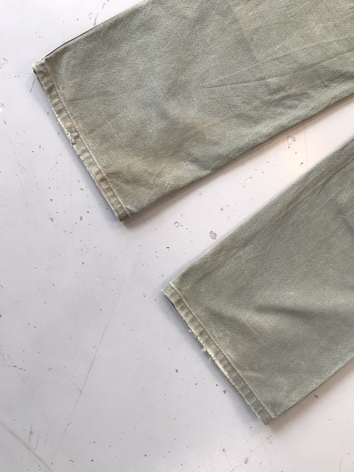 Carhartt × Vintage Vintage Carhartt b136 mos double knee denim Size US 33 - 12 Thumbnail