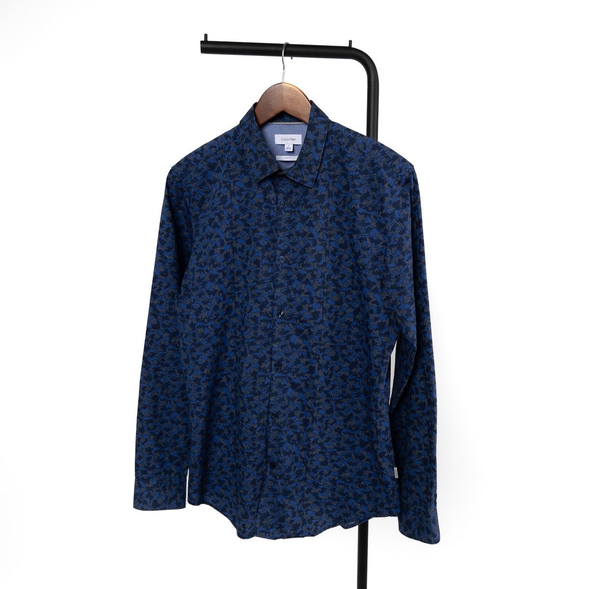 Calvin Klein Calvin Klein Mens Blue Patterned Button Up Shirt Long Sleeve Size US S / EU 44-46 / 1 - 1 Thumbnail