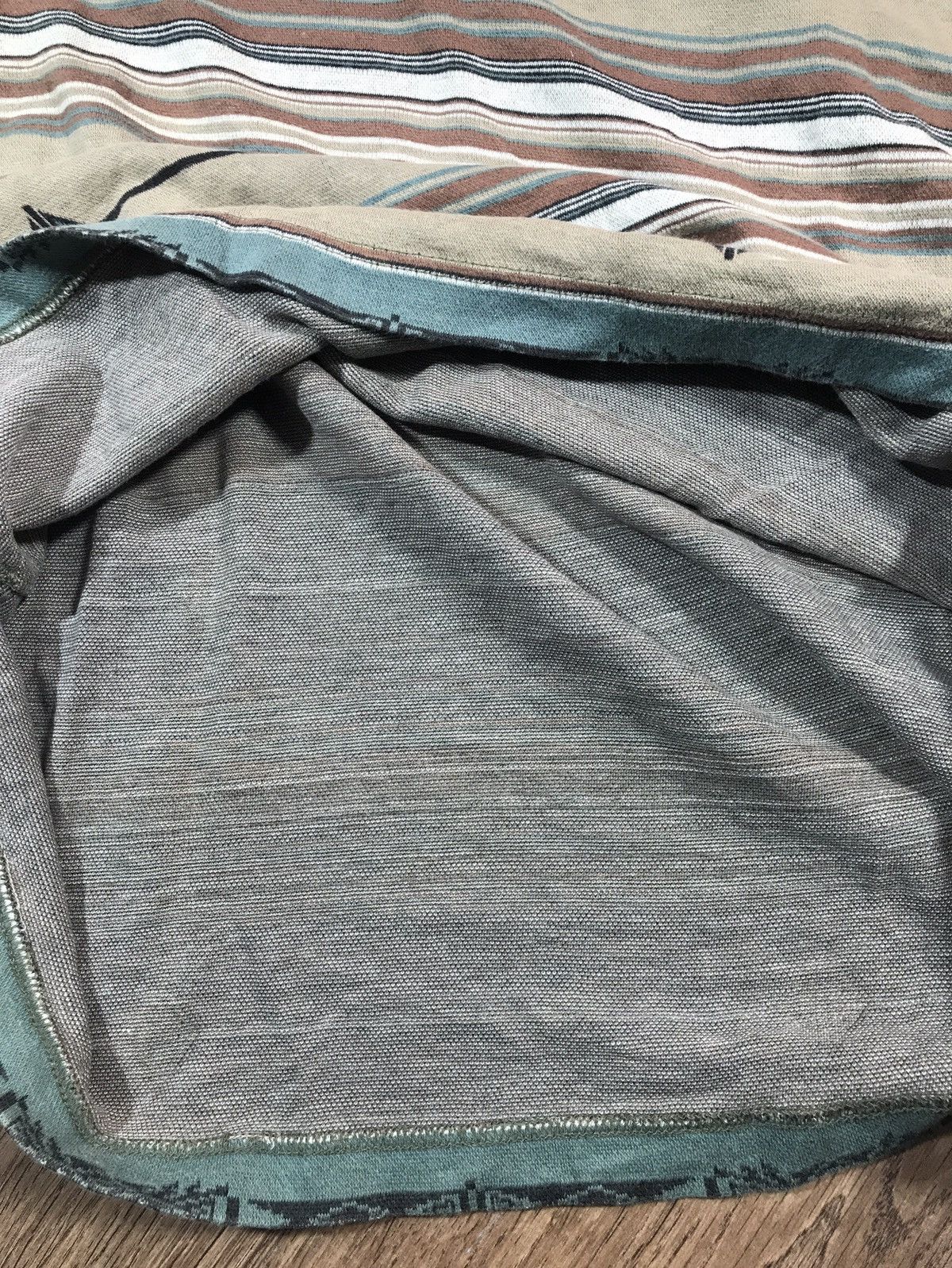 Quiksilver × Vintage Vintage Quiksilver Sweatshirt Long Sleeve Size US XL / EU 56 / 4 - 8 Thumbnail