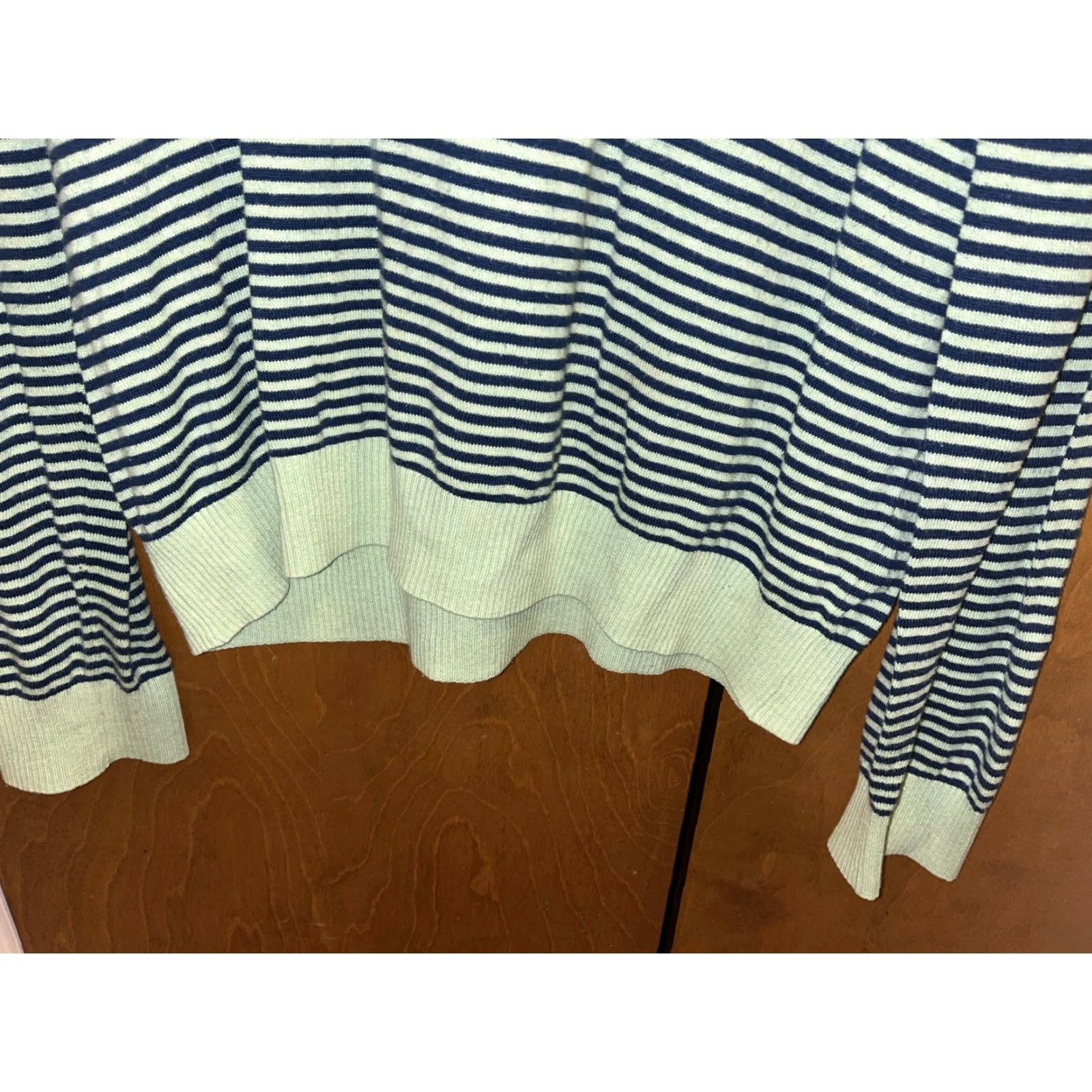 Tommy Hilfiger VINTAGE Tommy Hilfiger Men's Sweater L Cotton Blend Striped V-Neck Long Sleeve Casual Christmas Holiday Size US L / EU 52-54 / 3 - 4 Thumbnail