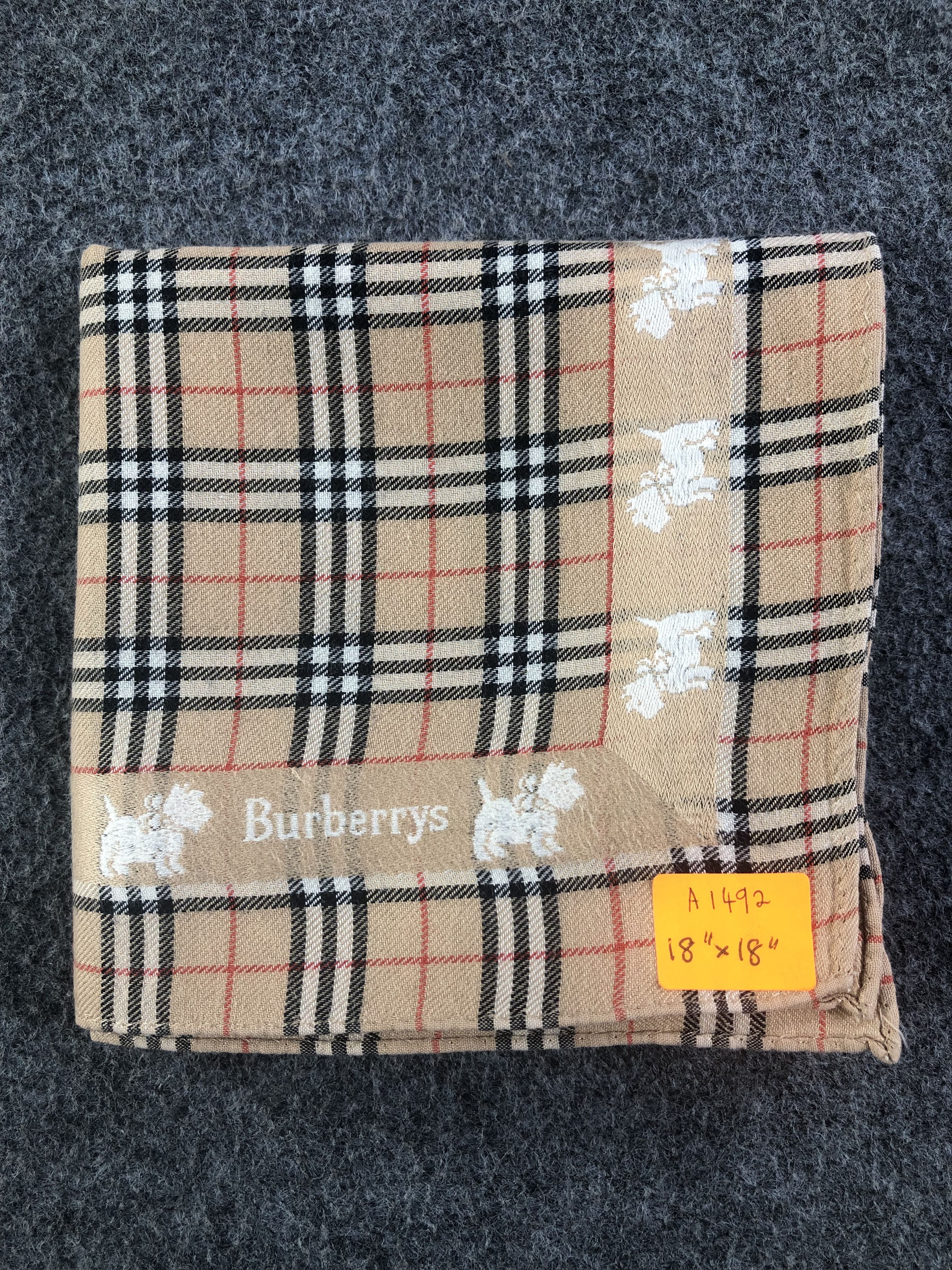 Burberry Burberry Handkerchief / Bandana / Neckerchief Size ONE SIZE - 6 Thumbnail