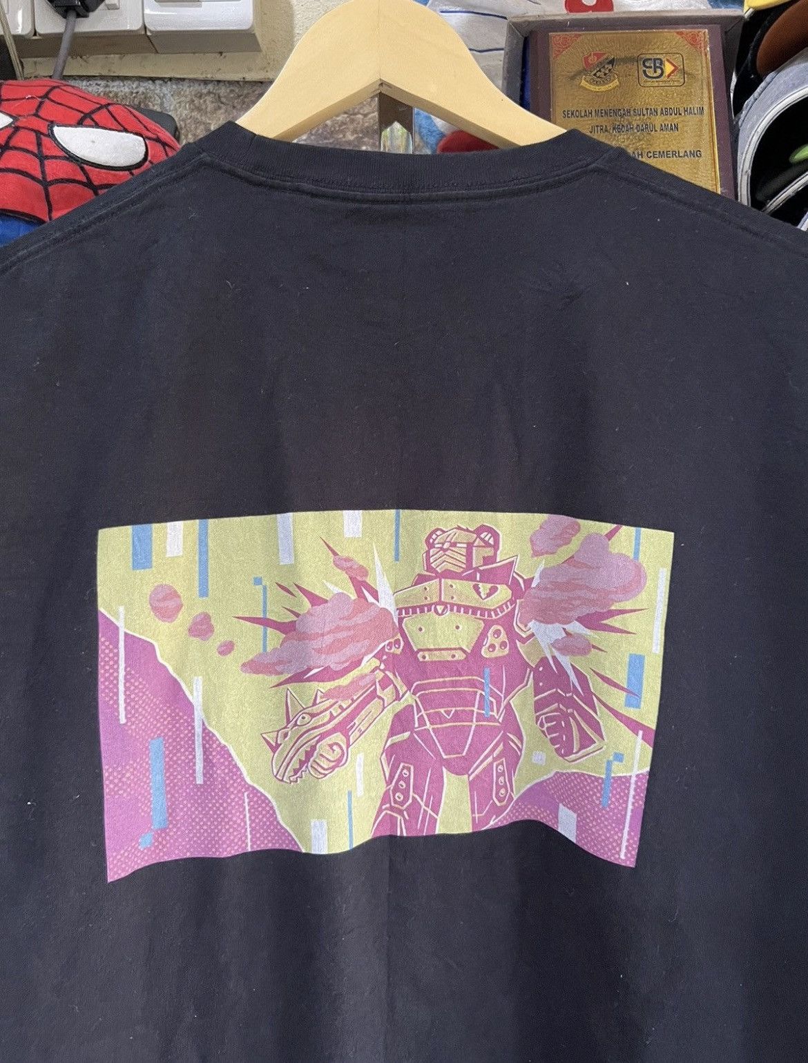 Other 🔥Rare Fortnite x Uniqlo Epic Games Tees Size US L / EU 52-54 / 3 - 7 Thumbnail