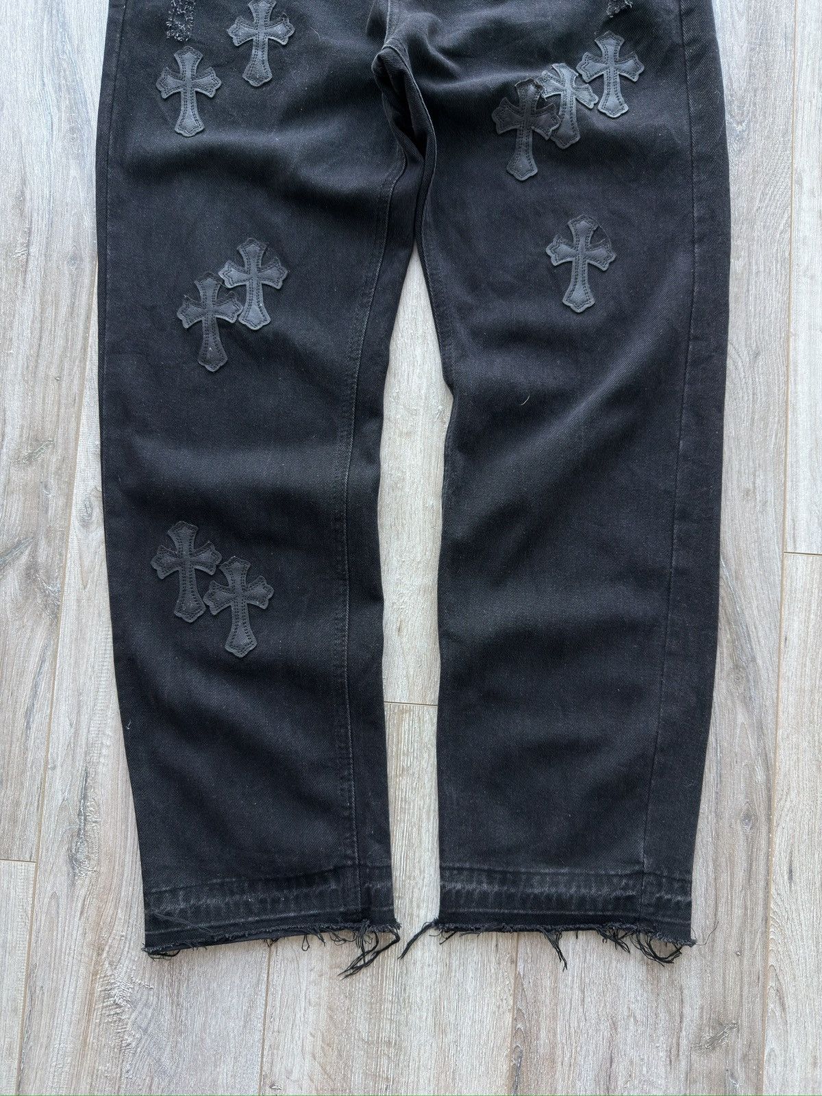 Other Gothic Chrome Patch Jeans Heards Y2K Streetwear Distressed Size US 33 - 3 Thumbnail
