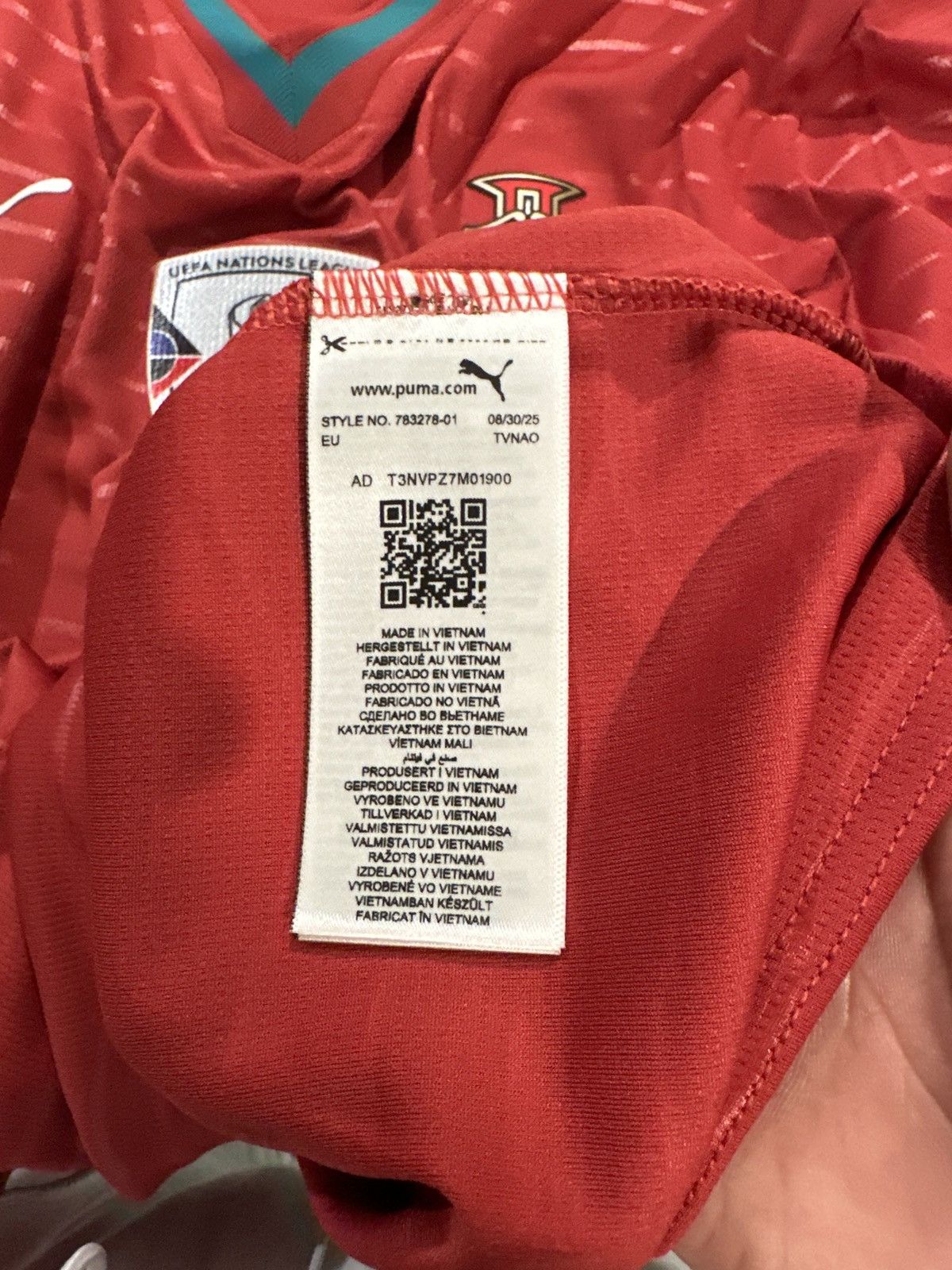 Puma Portugal Ronaldo Jersey Size US L / EU 52-54 / 3 - 7 Thumbnail