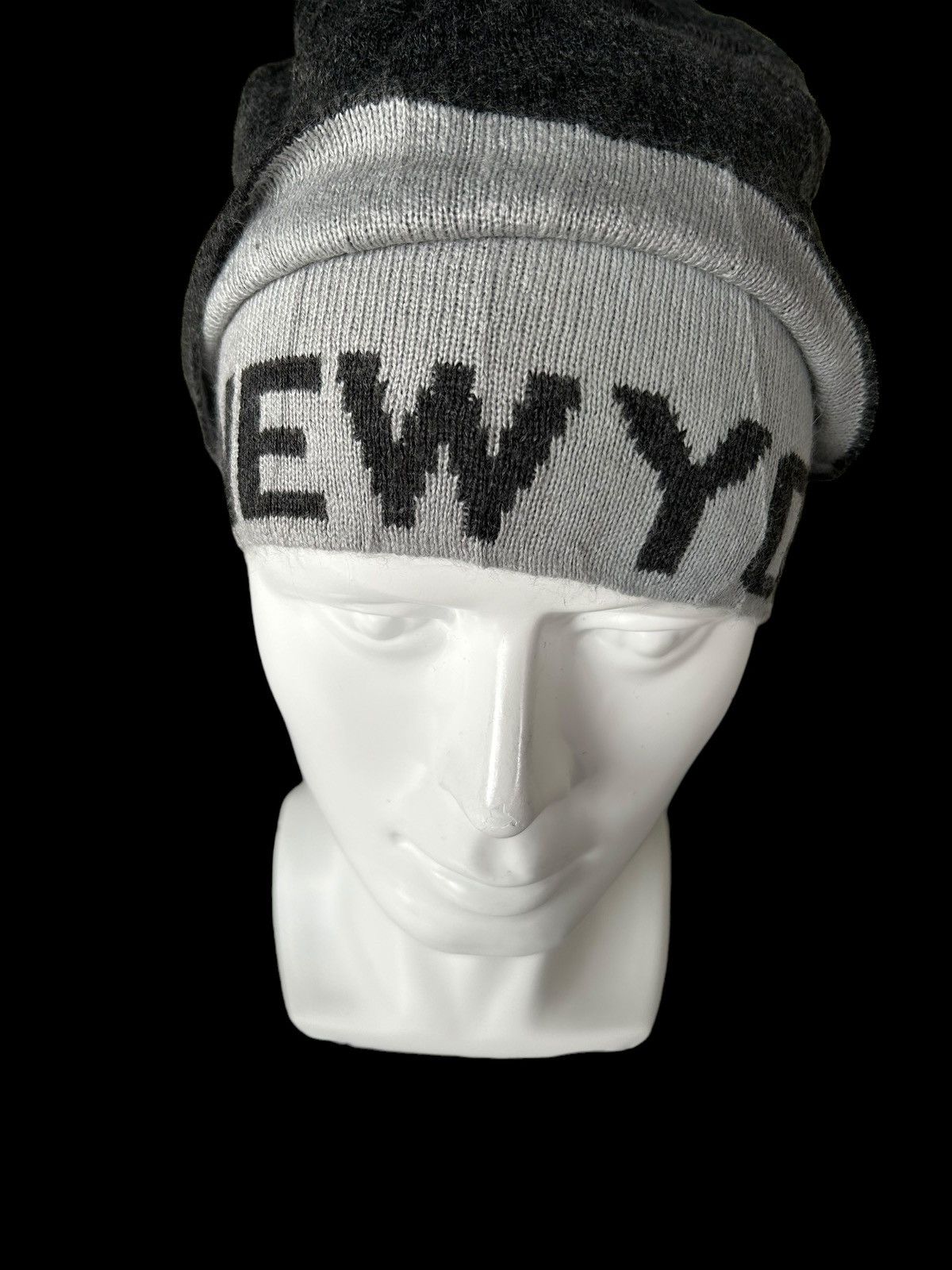 20471120 × Japanese Brand × New York Yankees Vintage Y2k Two Layers NY Beanie Hats Size ONE SIZE - 4 Thumbnail