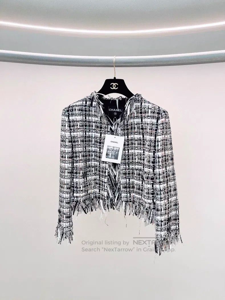 Chanel Chanel Mixed-colour tassel short coat Size XS / US 0-2 / IT 36-38 - 1 Thumbnail