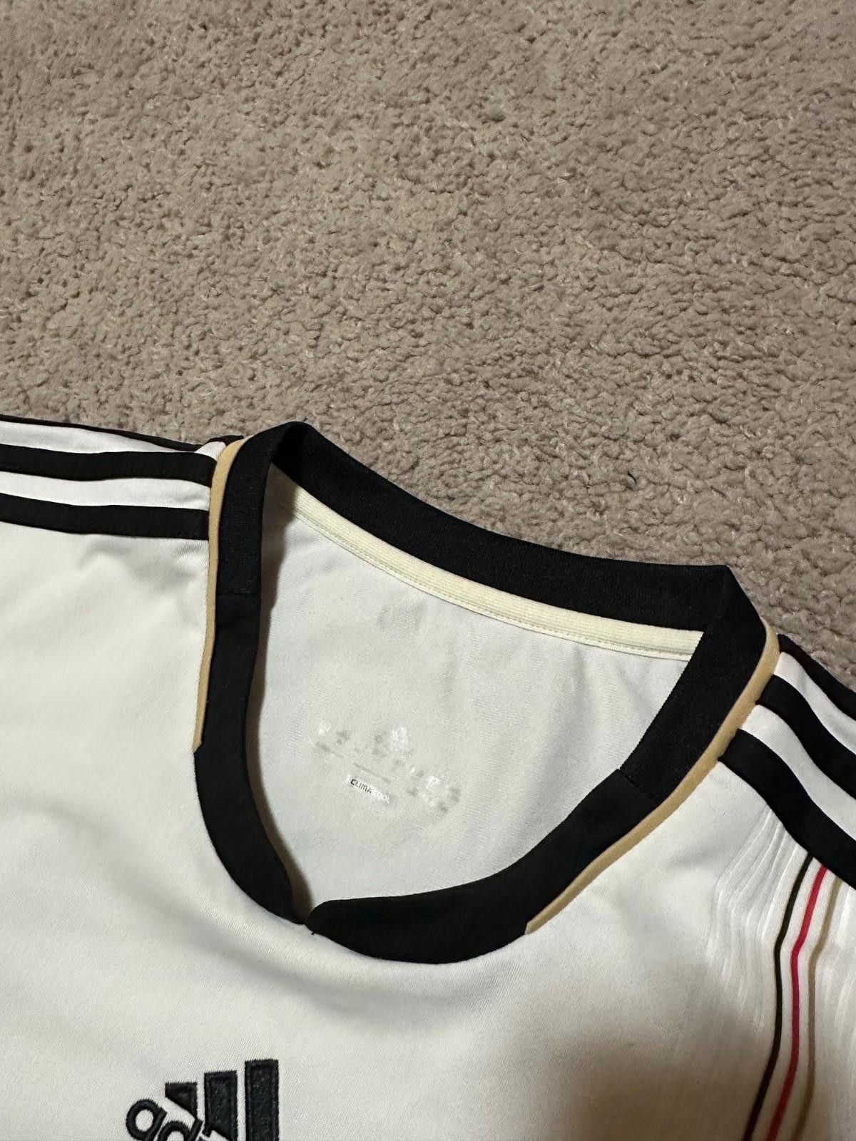Adidas GERMANY ADIDAS 2010 WORLD CUP FOOTBALL SOCCER HOME JERSEY Size US XL / EU 56 / 4 - 4 Thumbnail