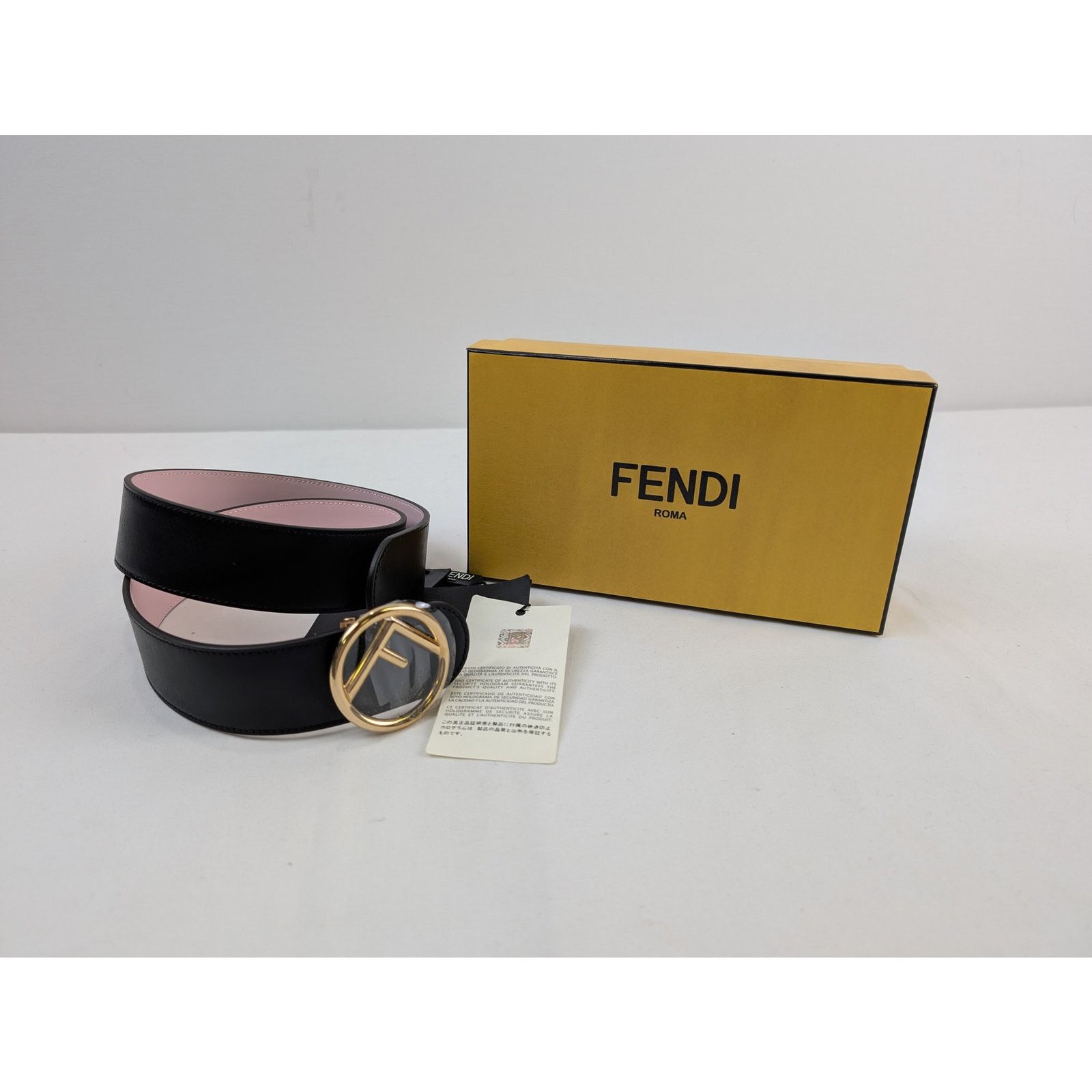 Fendi o1rshd1 Size: 75 / Women Reversible Belt Calf Leather Size ONE SIZE - 16 Thumbnail