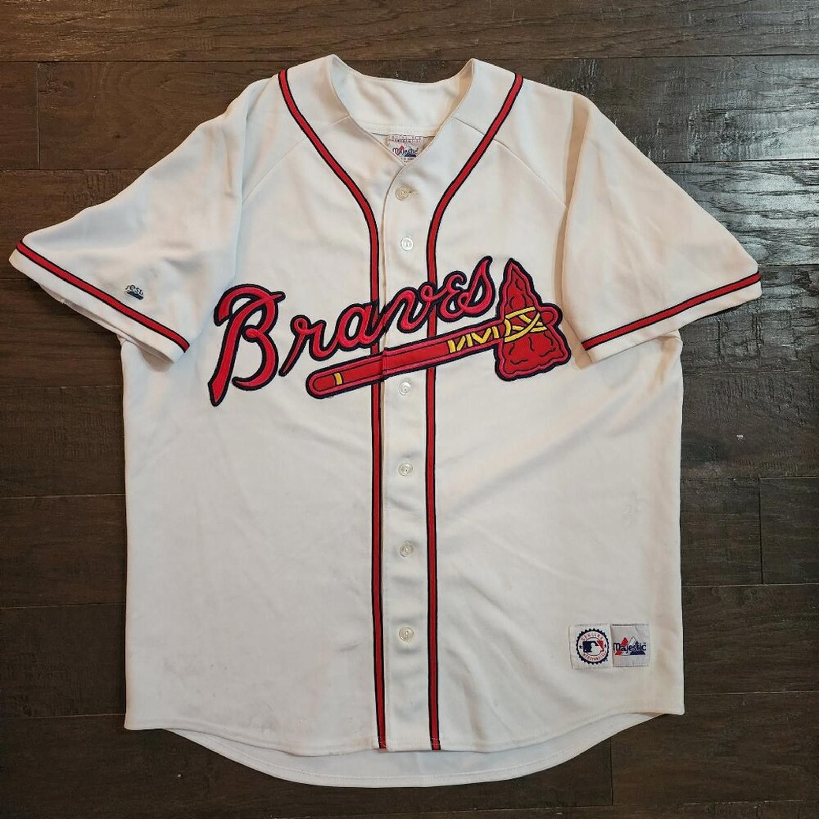 Majestic Vintage Atlanta Braves with tackle twill jersey. Majestic. Size US L / EU 52-54 / 3 - 1 Thumbnail