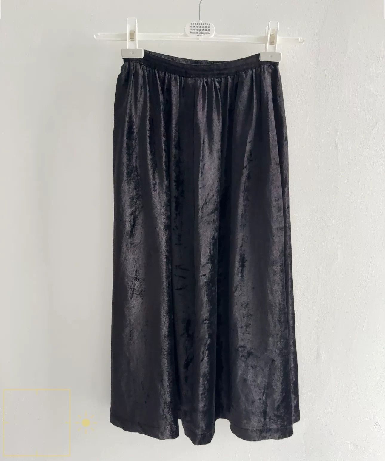 Comme des Garcons Comme des Garçons Black Velvet Skirt Size 23" - 1 Thumbnail