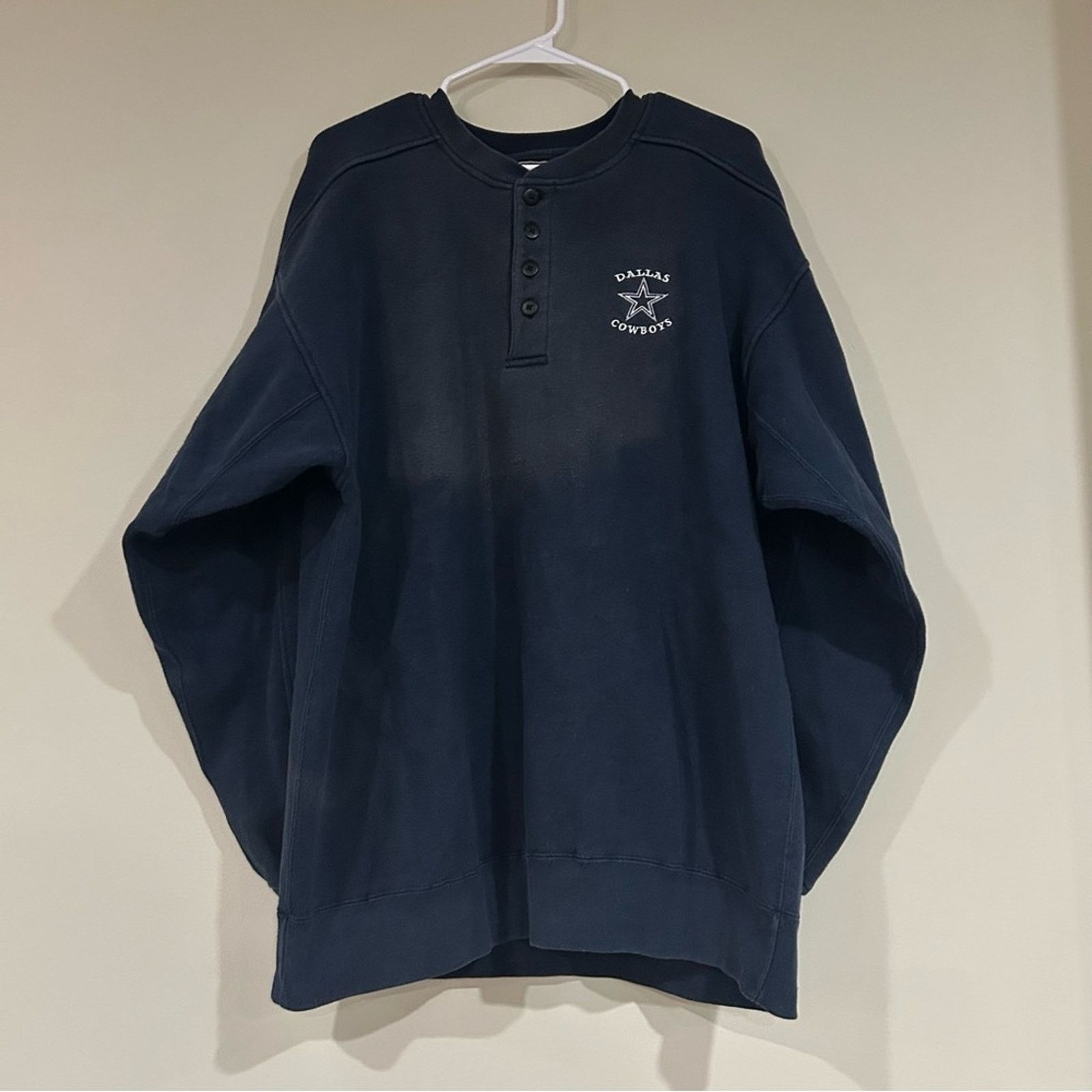Other Vintage Dallas Cowboys Henley Sweatshirt Size US L / EU 52-54 / 3 - 1 Thumbnail