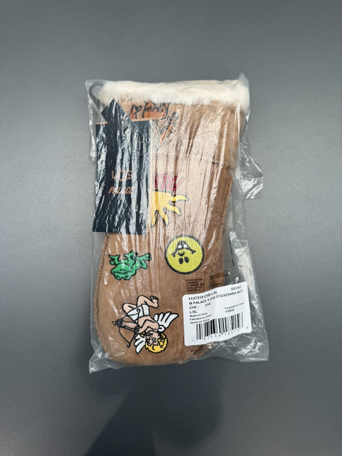 Palace × Ugg Palace x UGG Sheepskin Mitten Size ONE SIZE - 3 Thumbnail