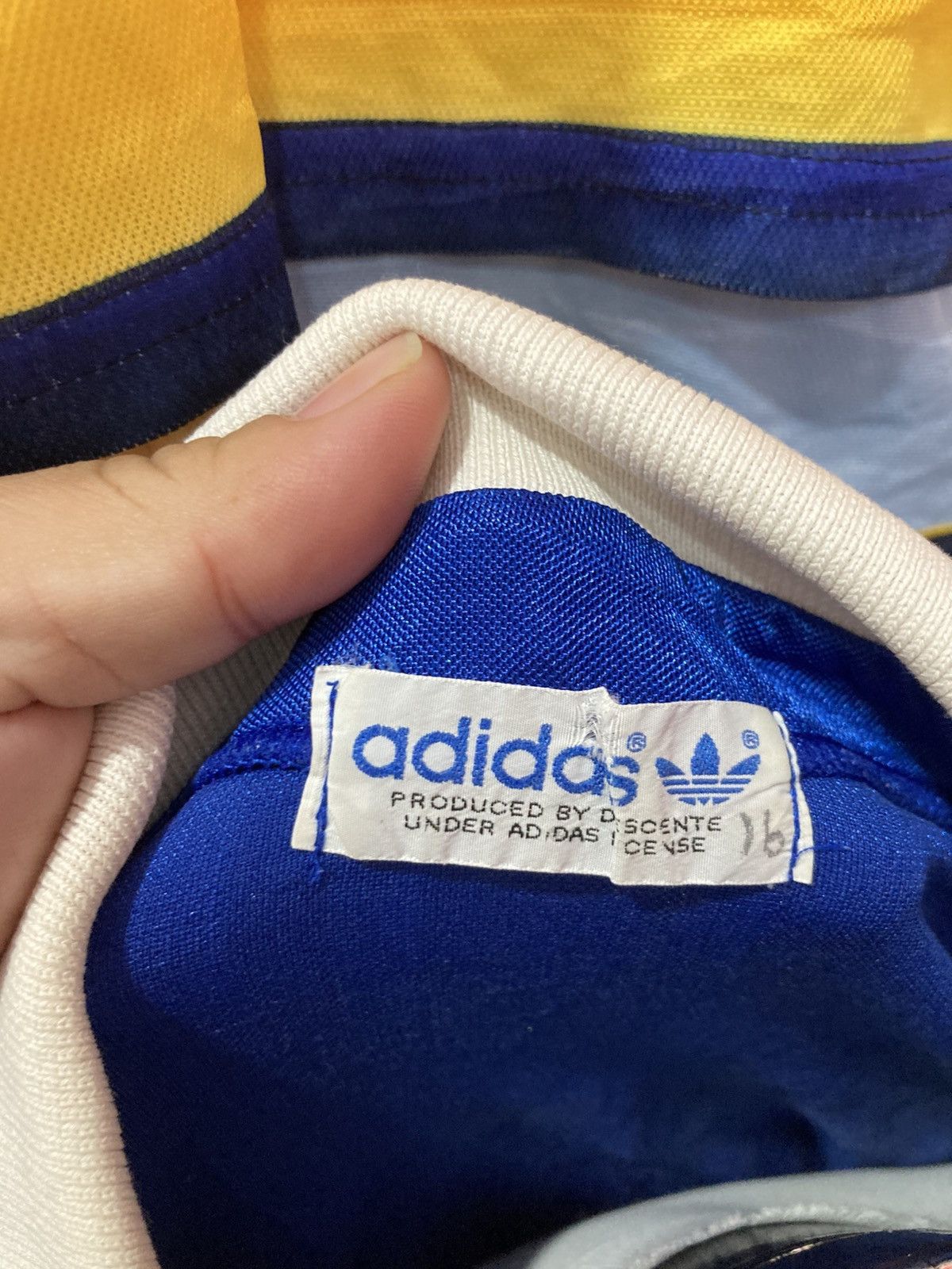 Adidas Matchworn Adidas Vintage Yokohama Marinos Jersey 1989 Size US L / EU 52-54 / 3 - 8 Thumbnail