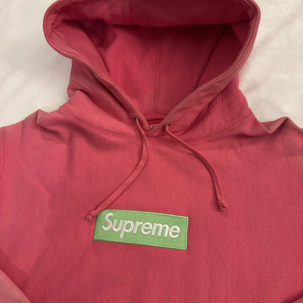 Supreme Supreme Box Logo Hooded Sweatshirt Magenta Size US L / EU 52-54 / 3 - 2 Thumbnail