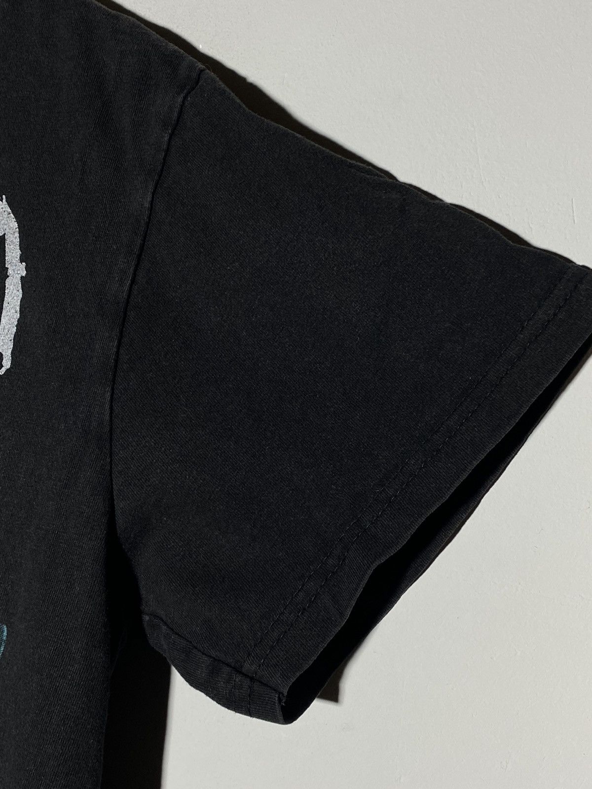Vintage 00s Korn Rock Band Graphic Print Black T-shirt