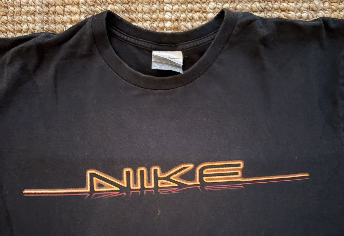 Nike Y2K Nike grey tag shirt Size US M / EU 48-50 / 2 - 2 Thumbnail