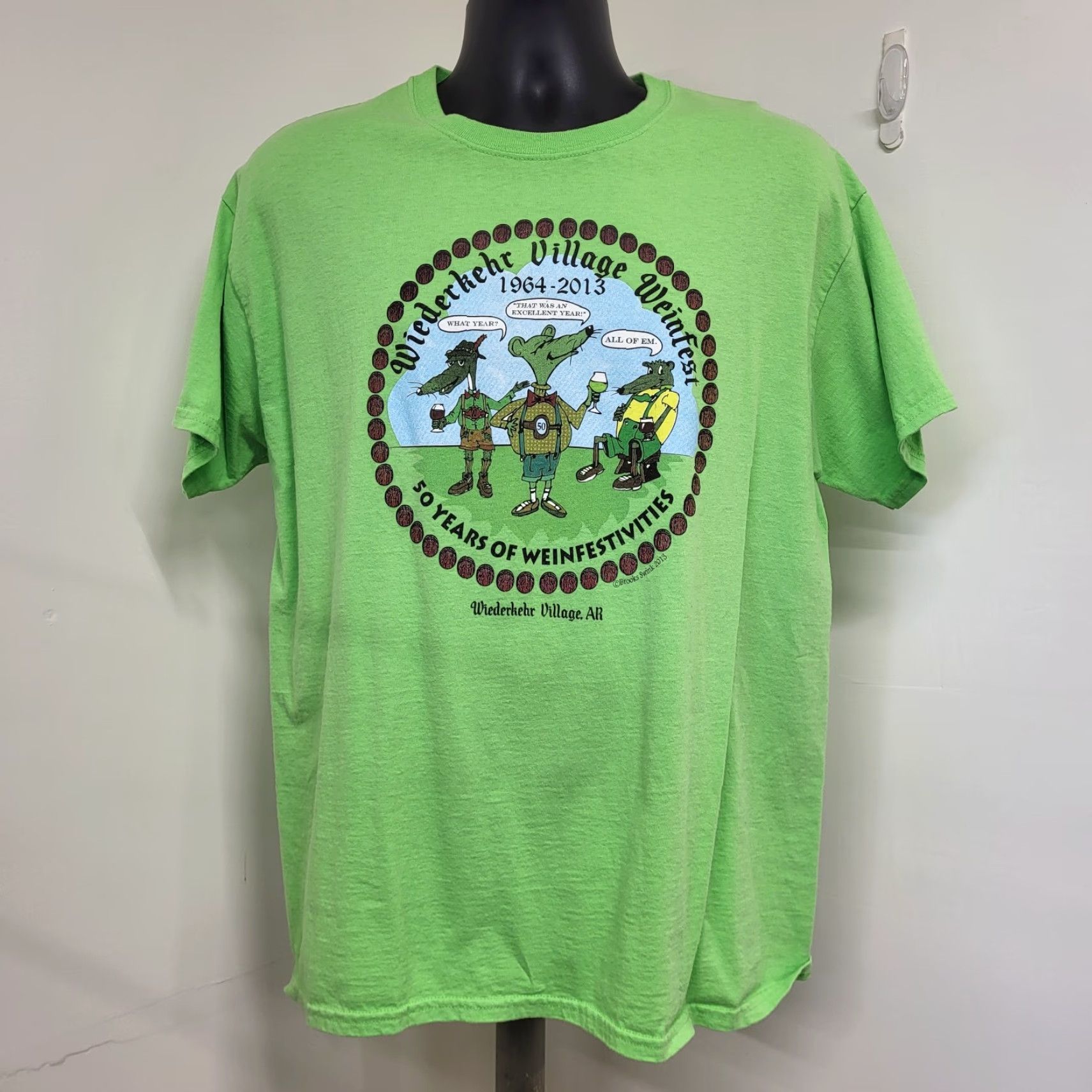 Gildan Wiederkehr Village Weinfest TShirt Unisex Graphic 50 Years 1964-2013 Green Shirt Adult L Neon Green Logo 1960s-2010s Mens Womens Size US L / EU 52-54 / 3 - 2 Thumbnail