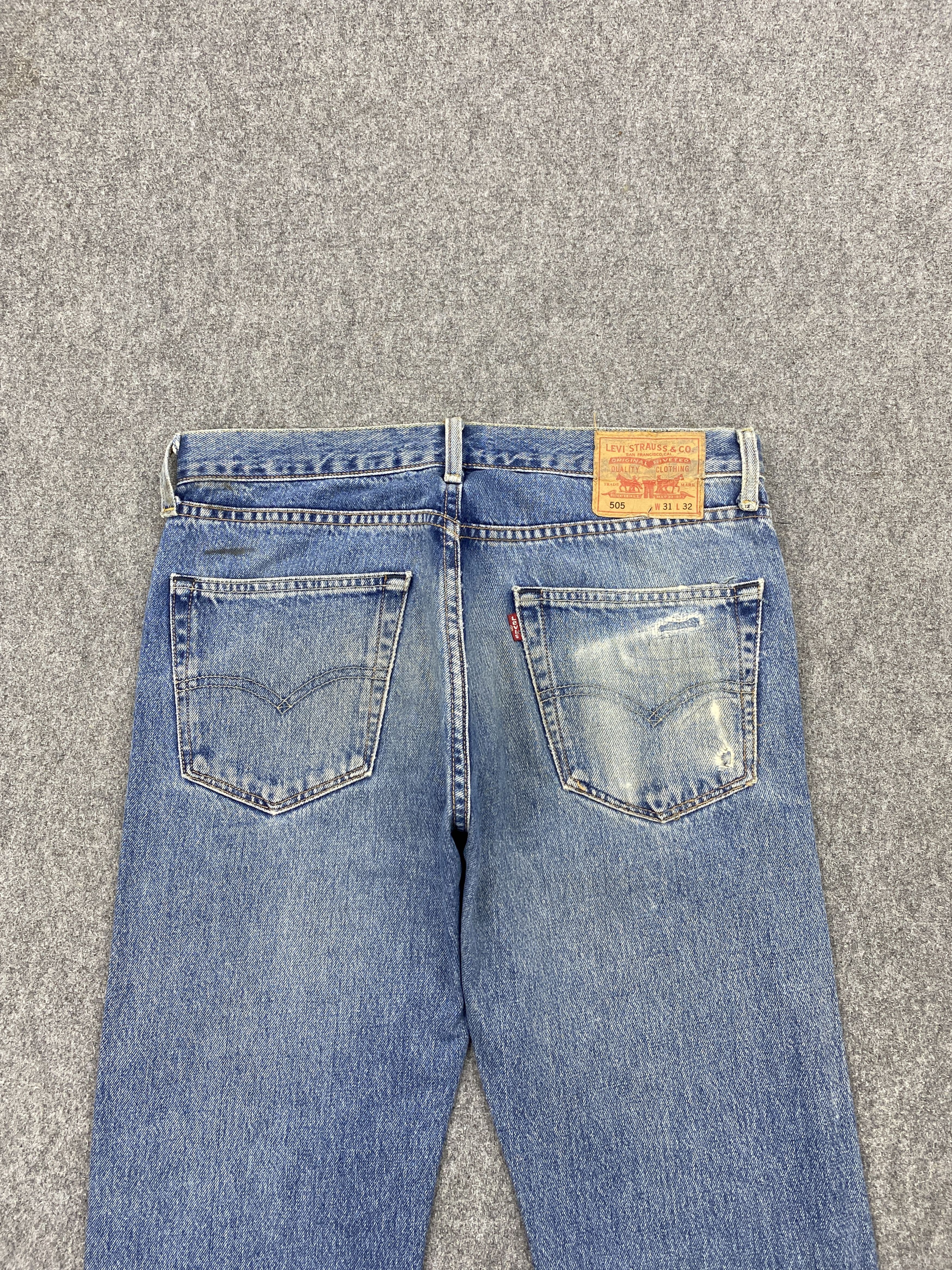 Levi's × Vintage Distressed Faded Blue Vintage 90s Levi's 505 Jeans Size US 32 / EU 48 - 4 Thumbnail