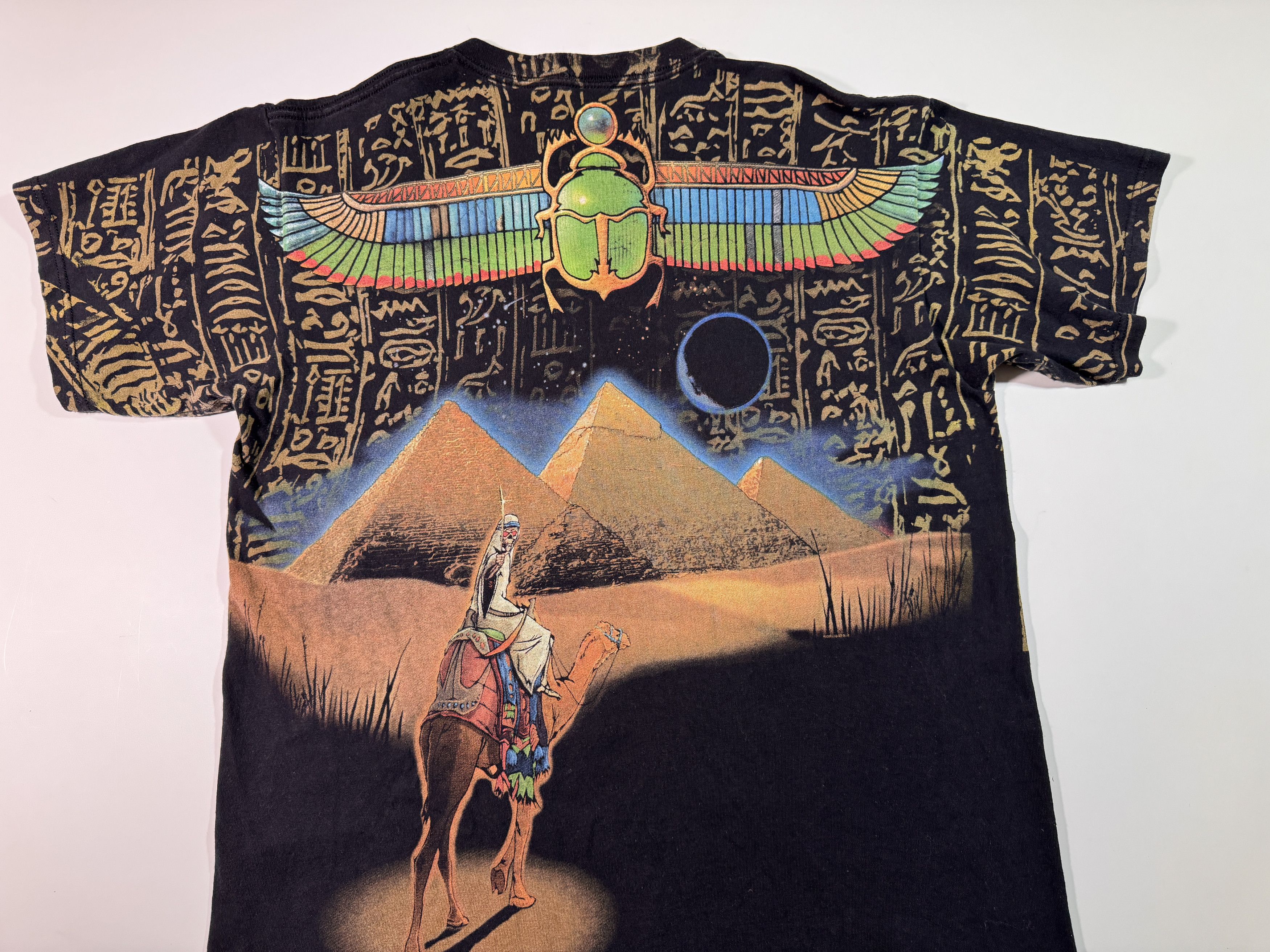 Liquid Blue Vintage 2005 Liquid Blue Pharaoh Skull All-Over Print Size US L / EU 52-54 / 3 - 5 Thumbnail