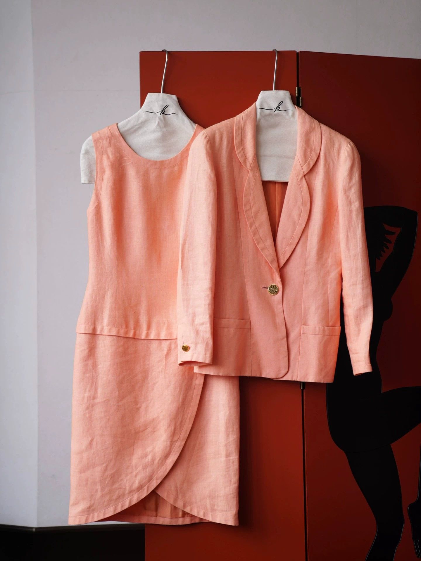 Chanel Chanel Vintage Peach Linen Suit Dress Set FR38 (M) Size S / US 4 / IT 40 - 2 Thumbnail