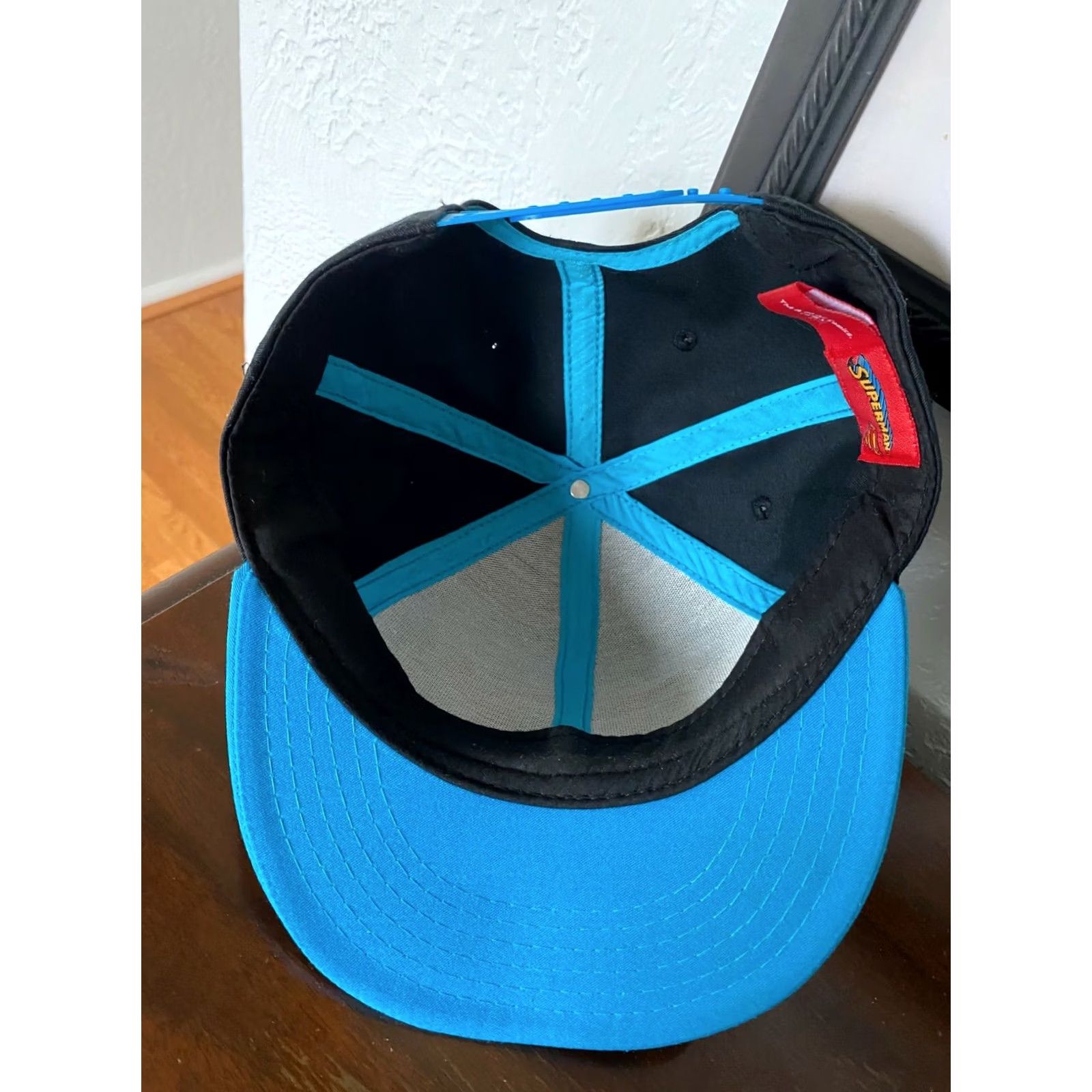 DC Comics DC Comics Superman Neon Logo Snapback Hat Cap Turquoise Black/Blue, Adjustable, Mens, Cotton, Solid, 2010-2019 Size ONE SIZE - 4 Thumbnail