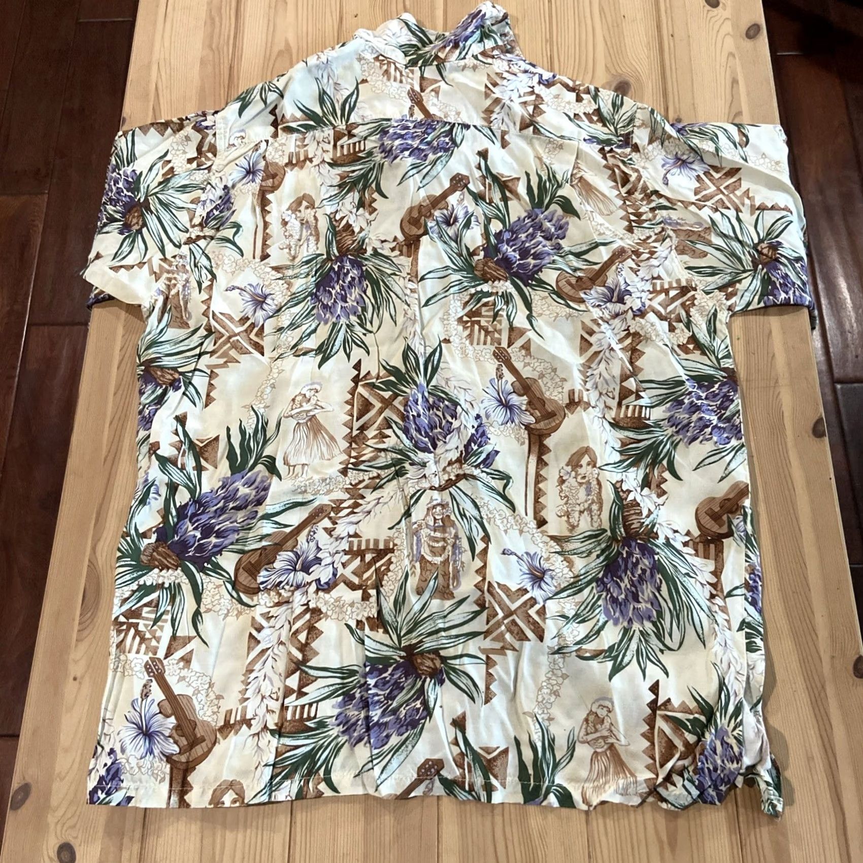 Vivobarefoot VTG Go Barefoot Shirt Men’s Large Collared Short Sleeve Floral Hawaiian Aloha Button-Up Size US M / EU 48-50 / 2 - 7 Thumbnail