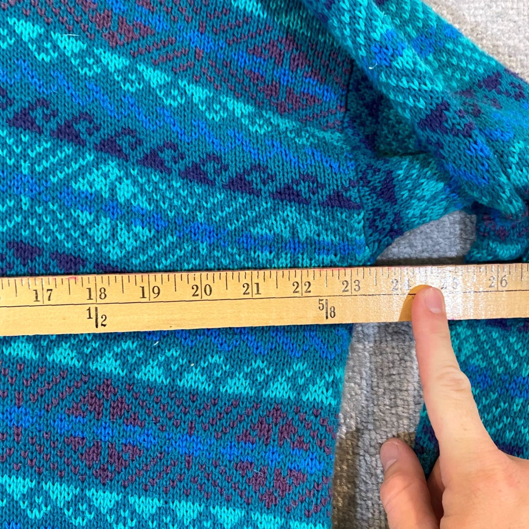 Vintage VINTAGE ALAN PAINE Sweater Mens Large 44 Blue Geometric Pullover Crewneck Jumper England Size US L / EU 52-54 / 3 - 4 Thumbnail